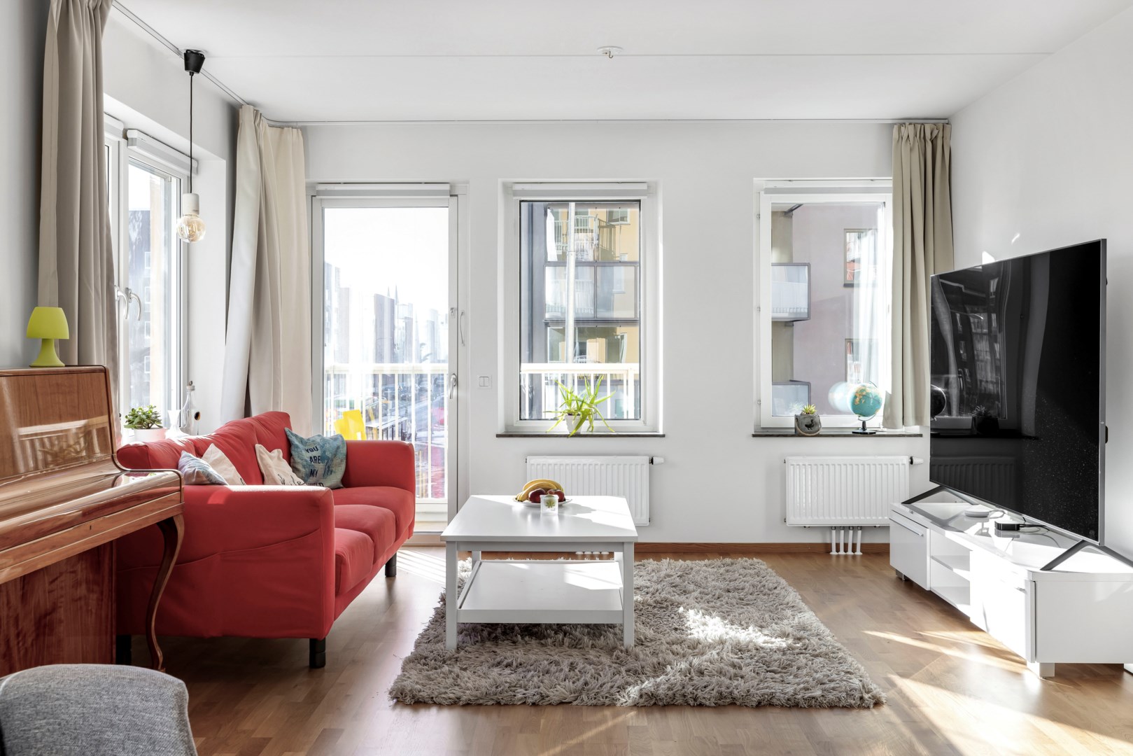 Bostadsbild från Råbyvägen 70, Såld i Kapellgärdet, Uppsala