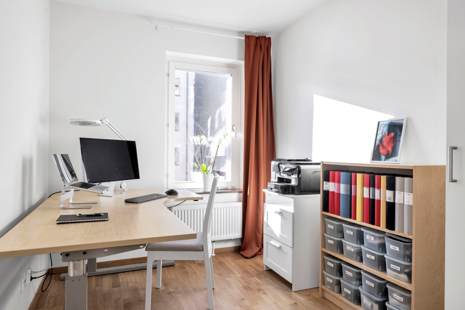 Bostadsbild från Råbyvägen 70, Såld i Kapellgärdet, Uppsala