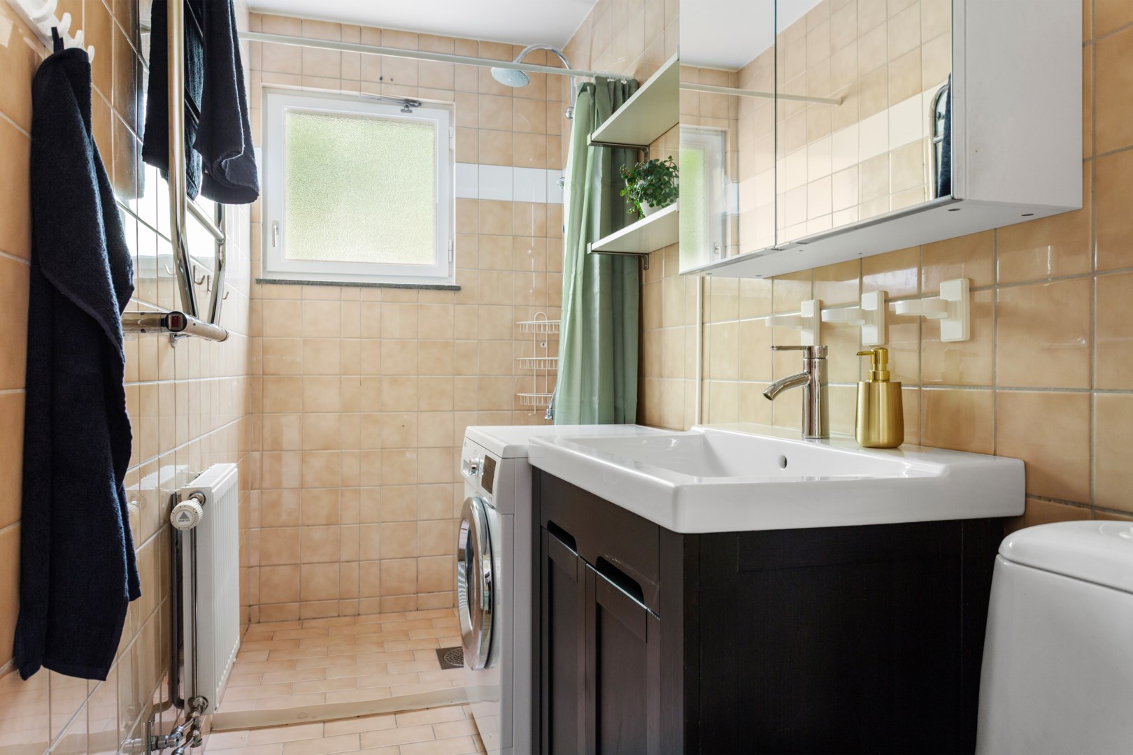 Bostadsbild från Beckasinvägen 30, 2tr, Såld i Saltängen, Nacka