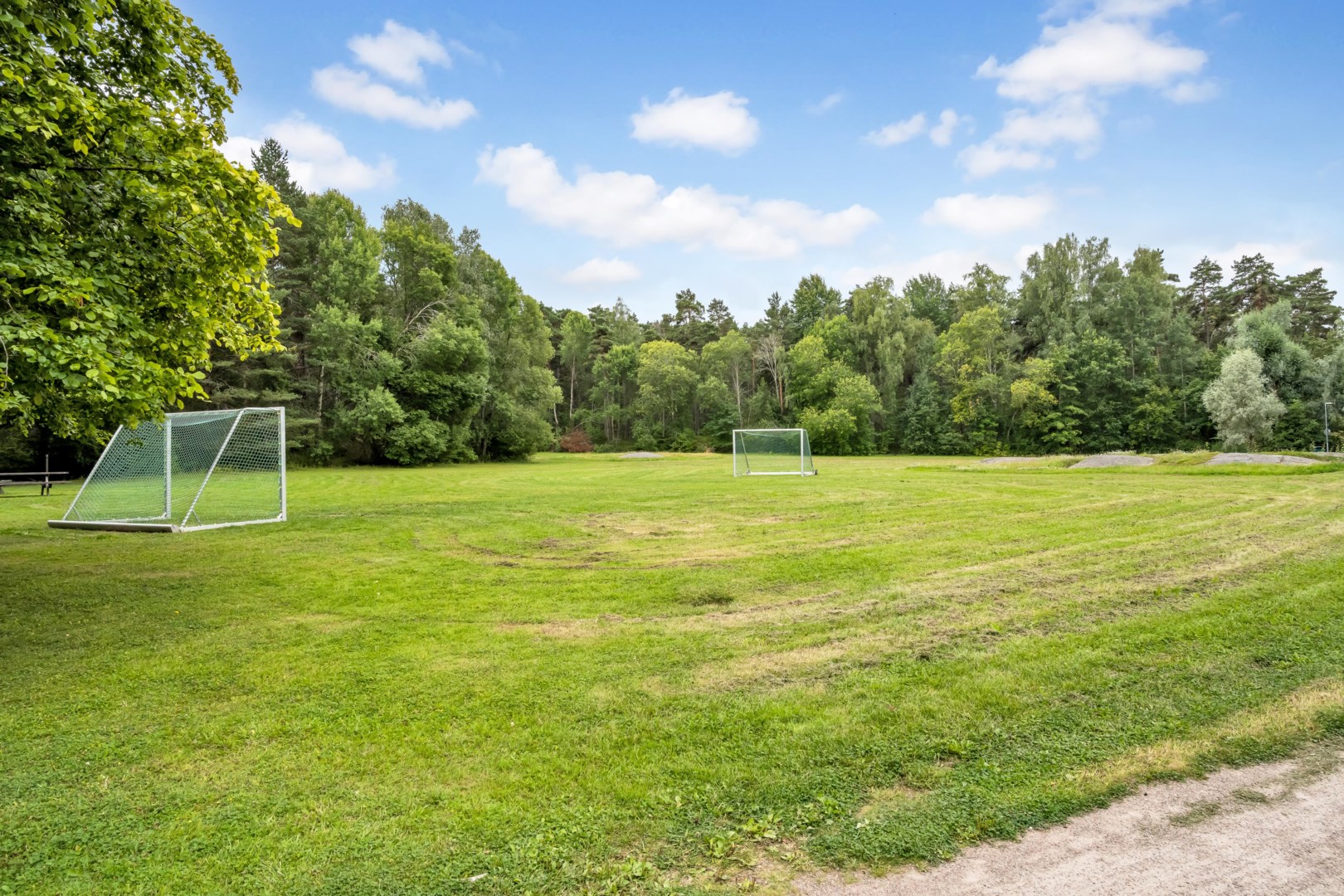 Bostadsbild från Norbyvägen 77A, Såld i Sommarro, Uppsala