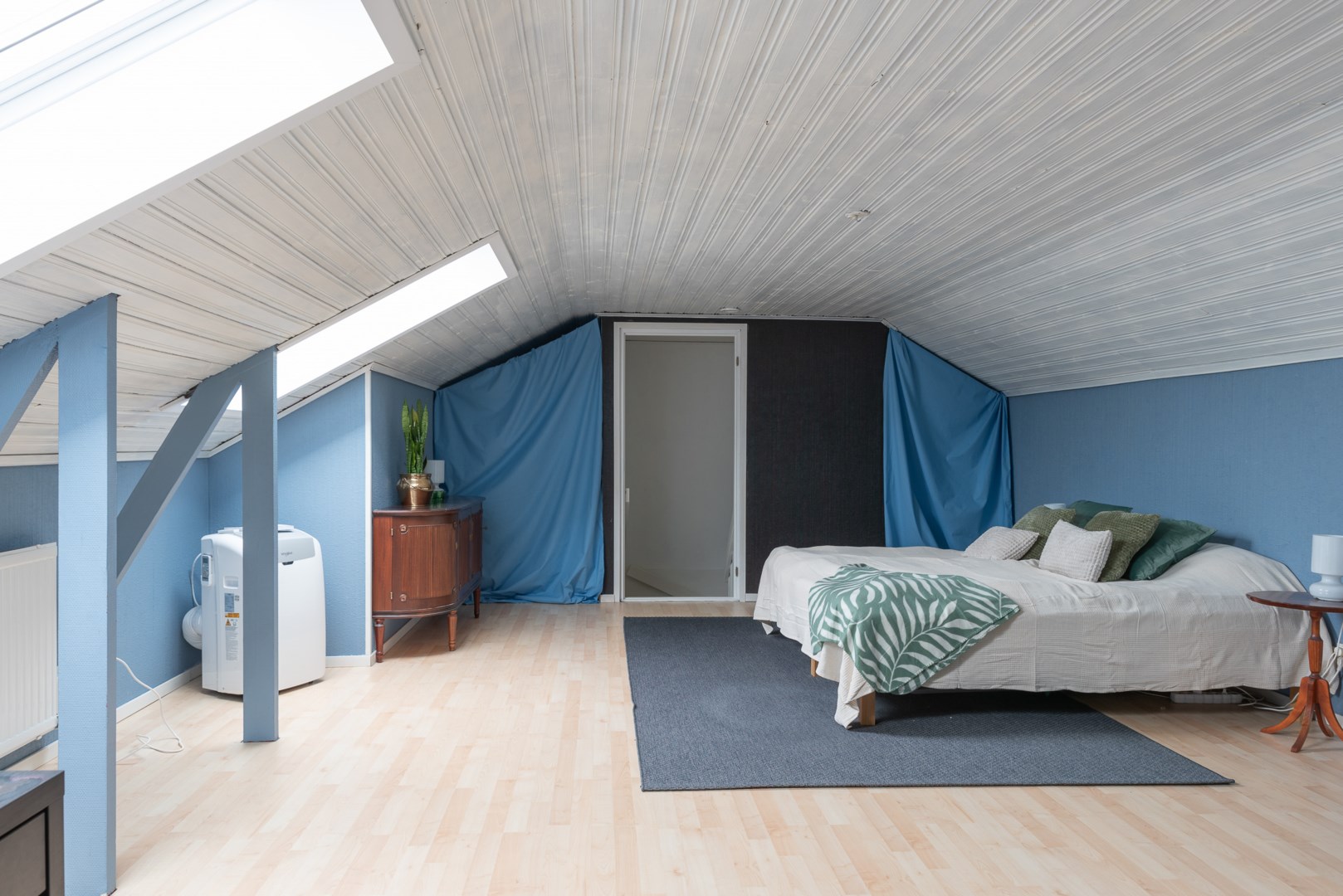 Bostadsbild från Irisvägen 132, Såld i Norra Gryta, Västerås