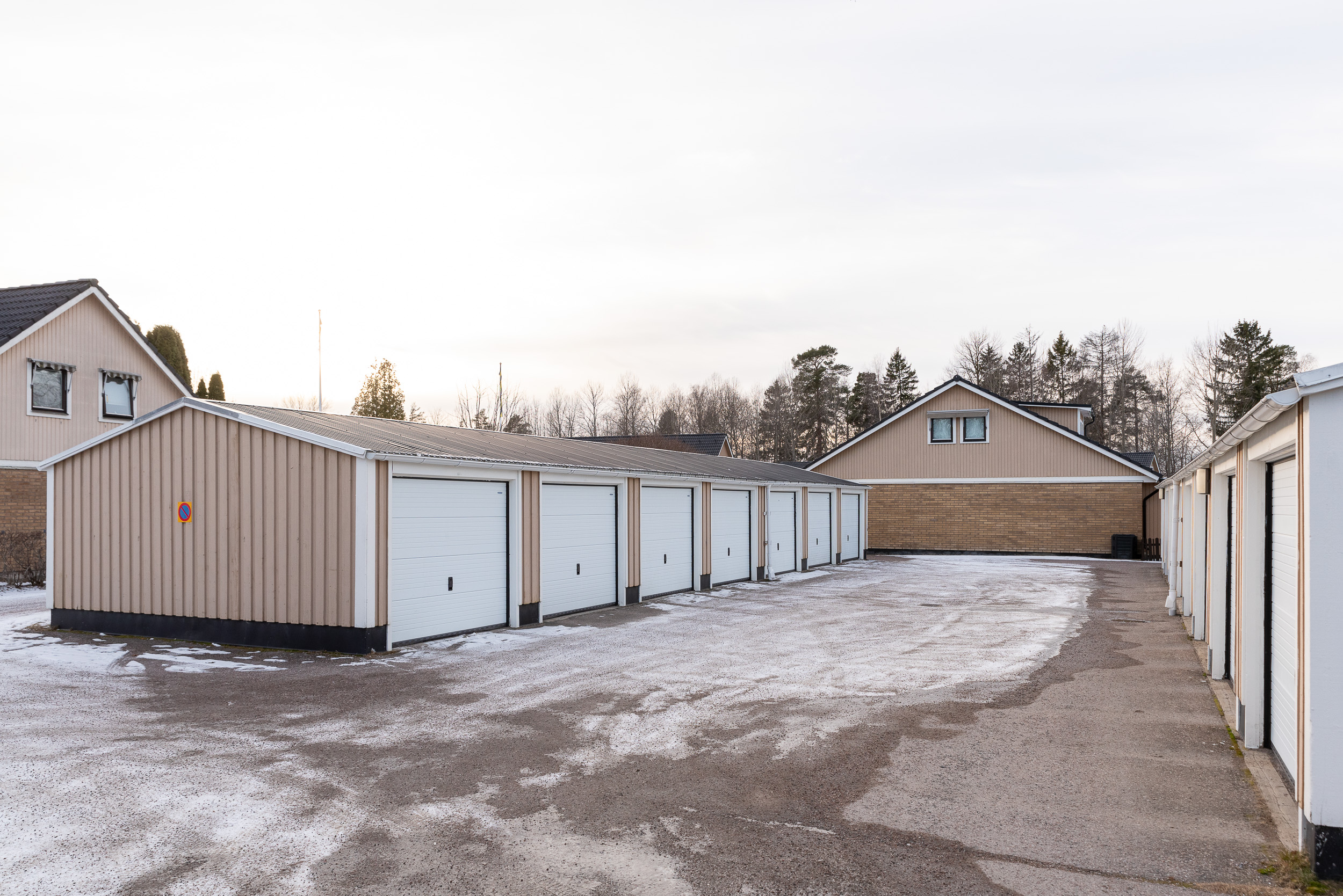 Bostadsbild från Irisvägen 132, Såld i Norra Gryta, Västerås