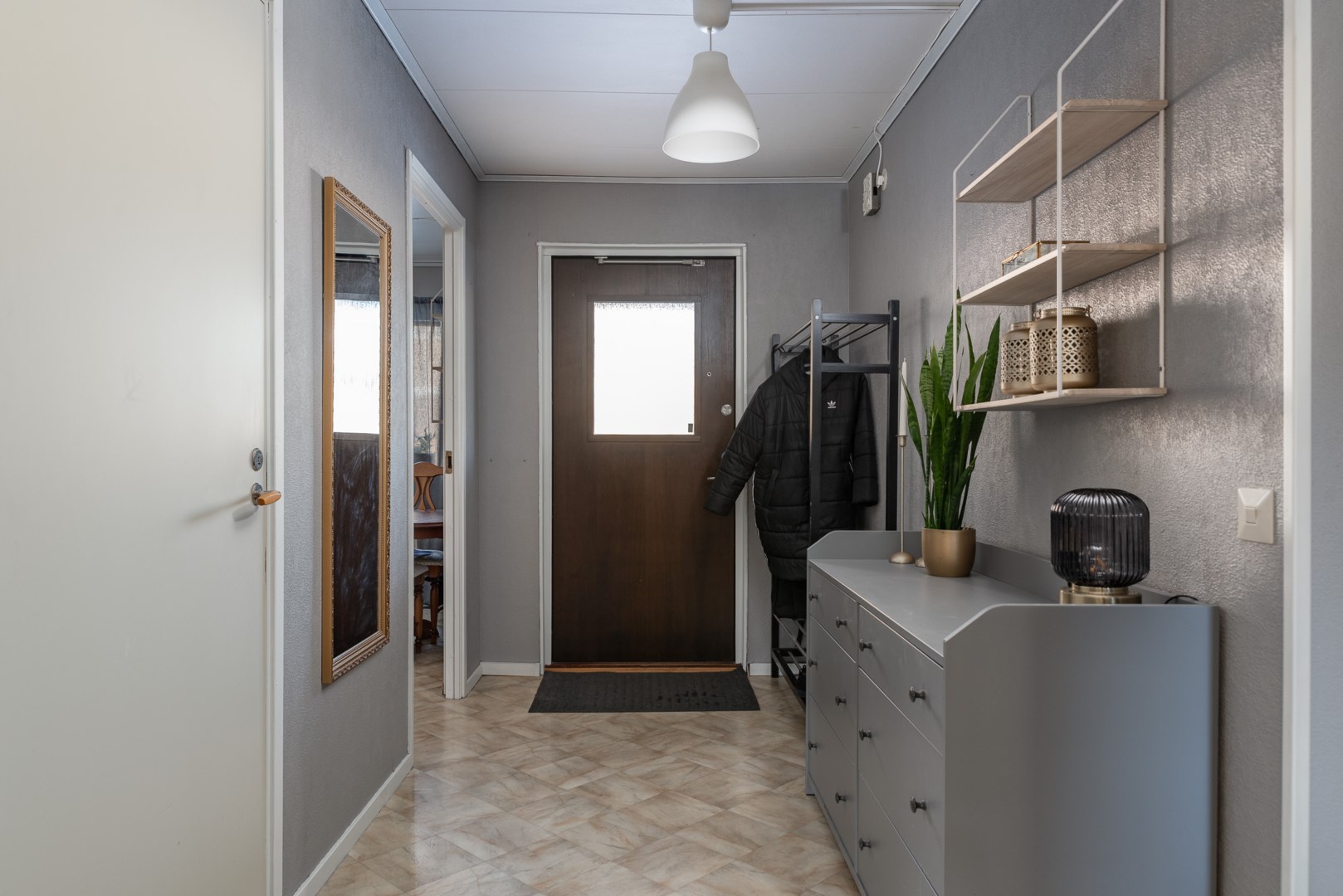 Bostadsbild från Irisvägen 132, Såld i Norra Gryta, Västerås