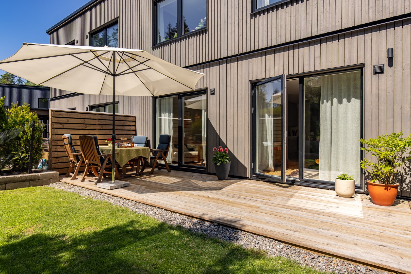 Bostadsbild från Bågvägen 8F, Till salu i Kummelnäs, Nacka