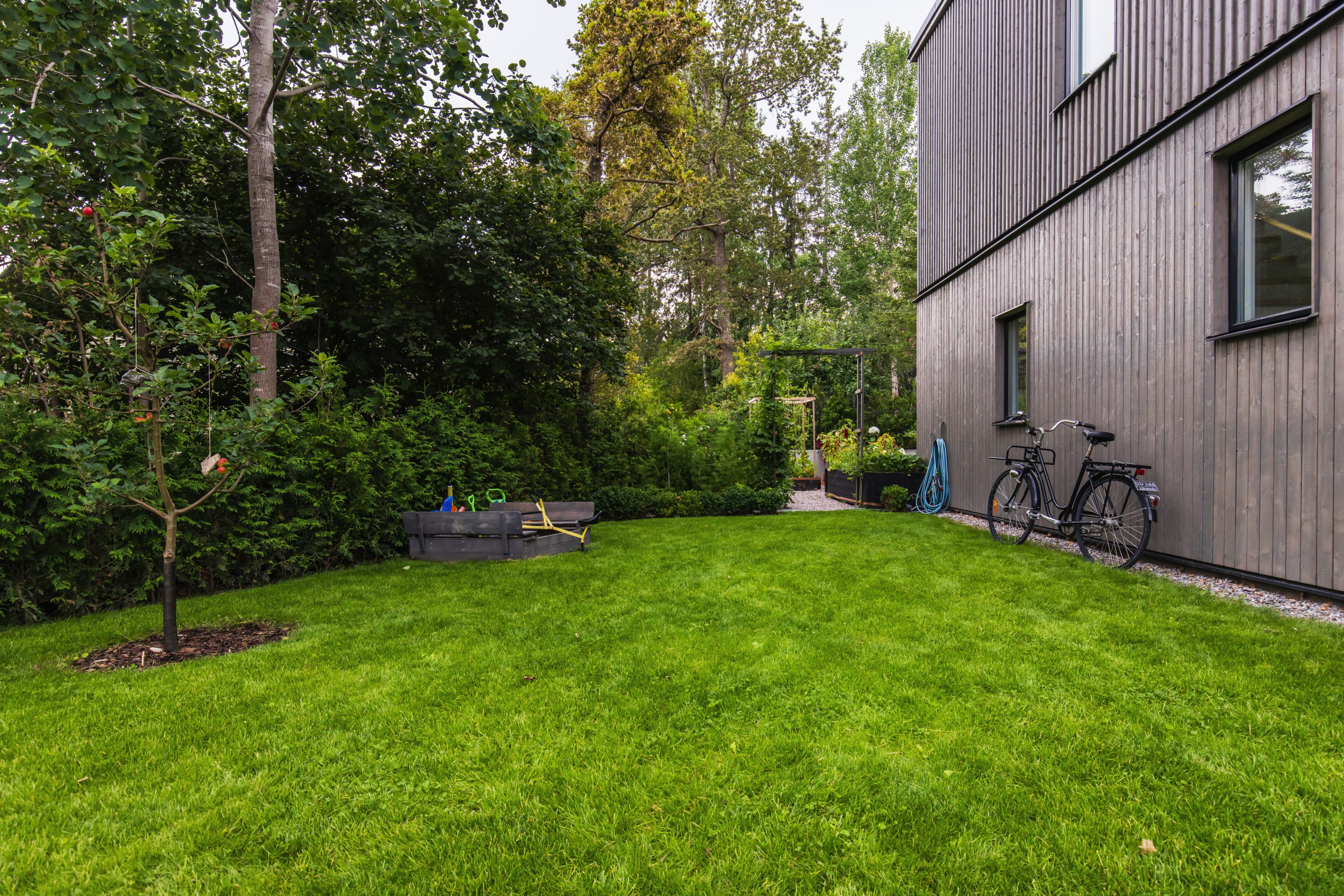 Bostadsbild från Bågvägen 8F, Till salu i Kummelnäs, Nacka