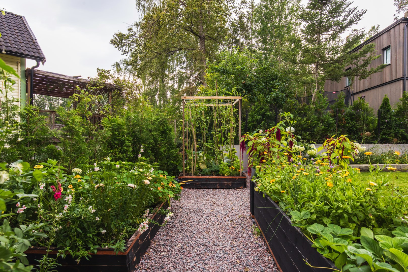 Bostadsbild från Bågvägen 8F, Till salu i Kummelnäs, Nacka