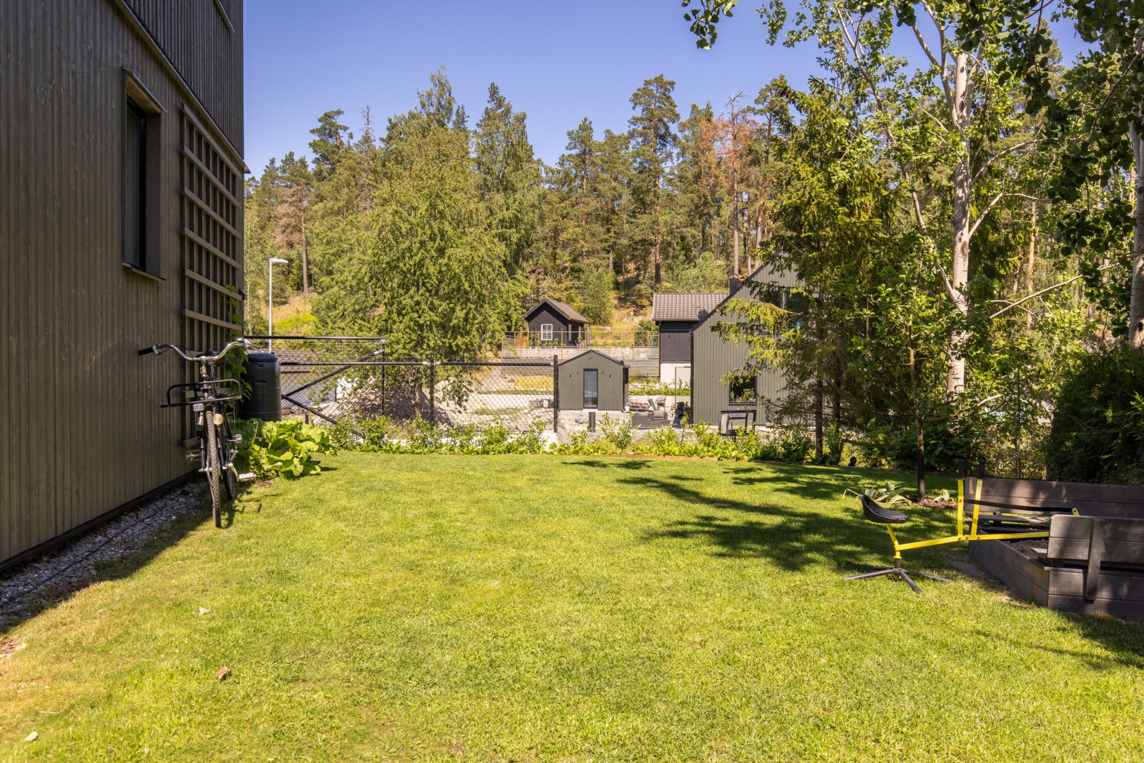 Bostadsbild från Bågvägen 8F, Till salu i Kummelnäs, Nacka