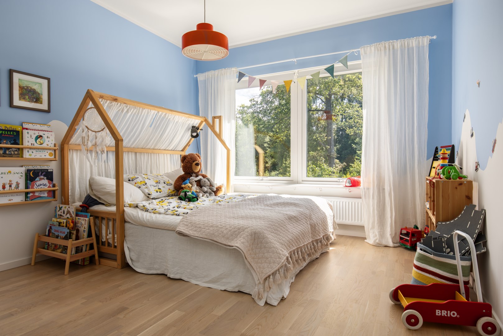 Bostadsbild från Bågvägen 8F, Till salu i Kummelnäs, Nacka