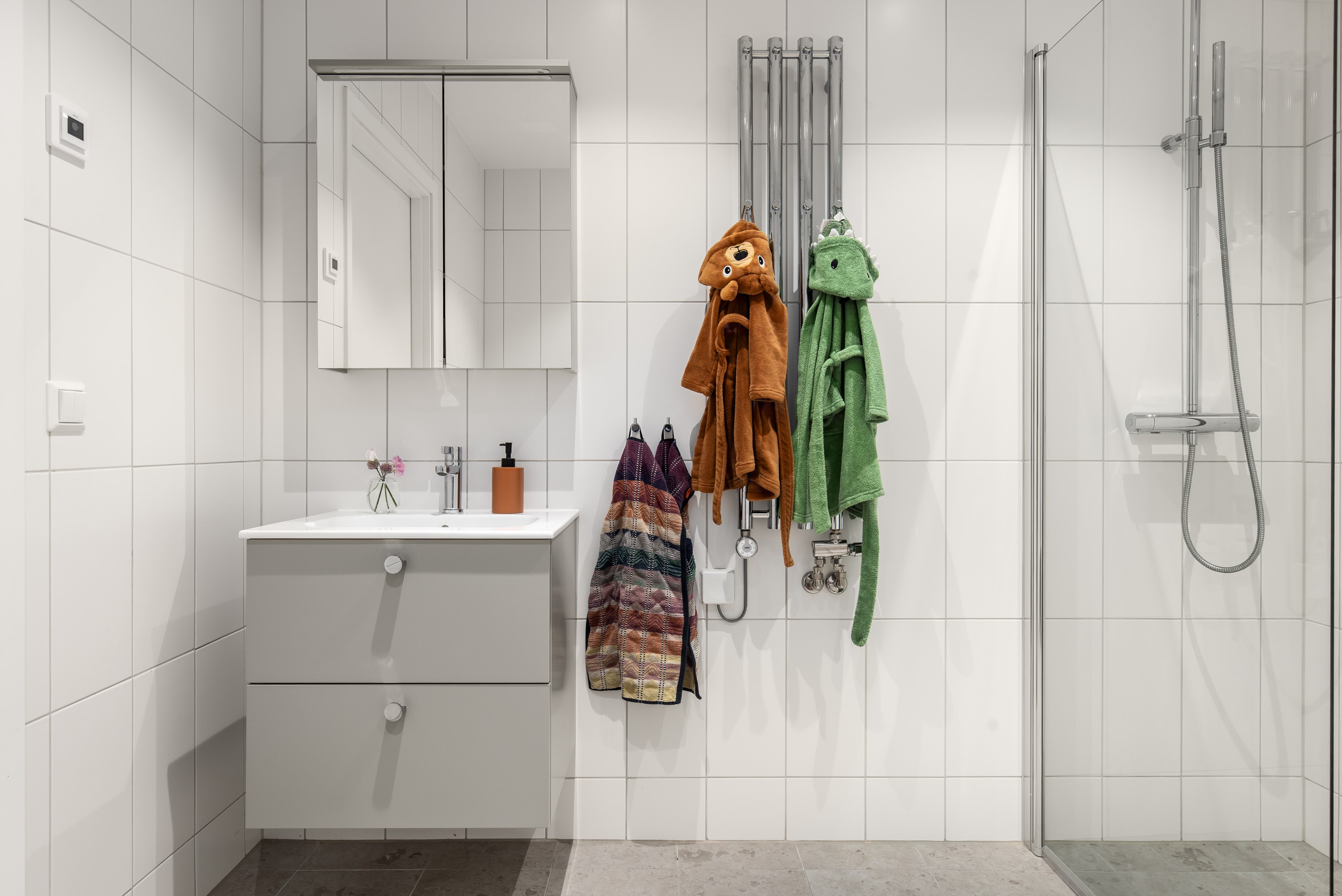 Bostadsbild från Bågvägen 8F, Till salu i Kummelnäs, Nacka