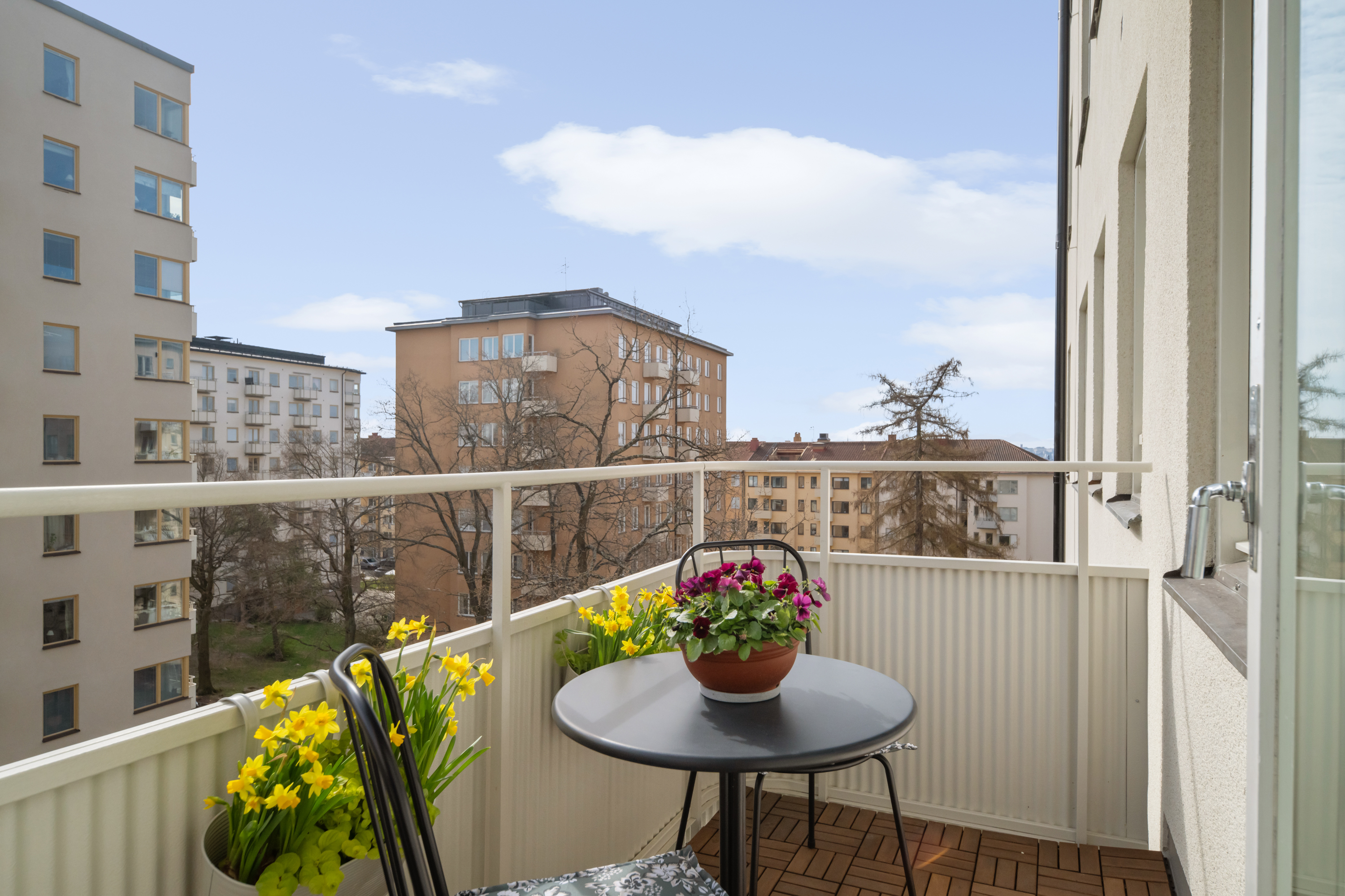 Bostadsbild från Furusundsgatan 14, Såld i Gärdet, Stockholm