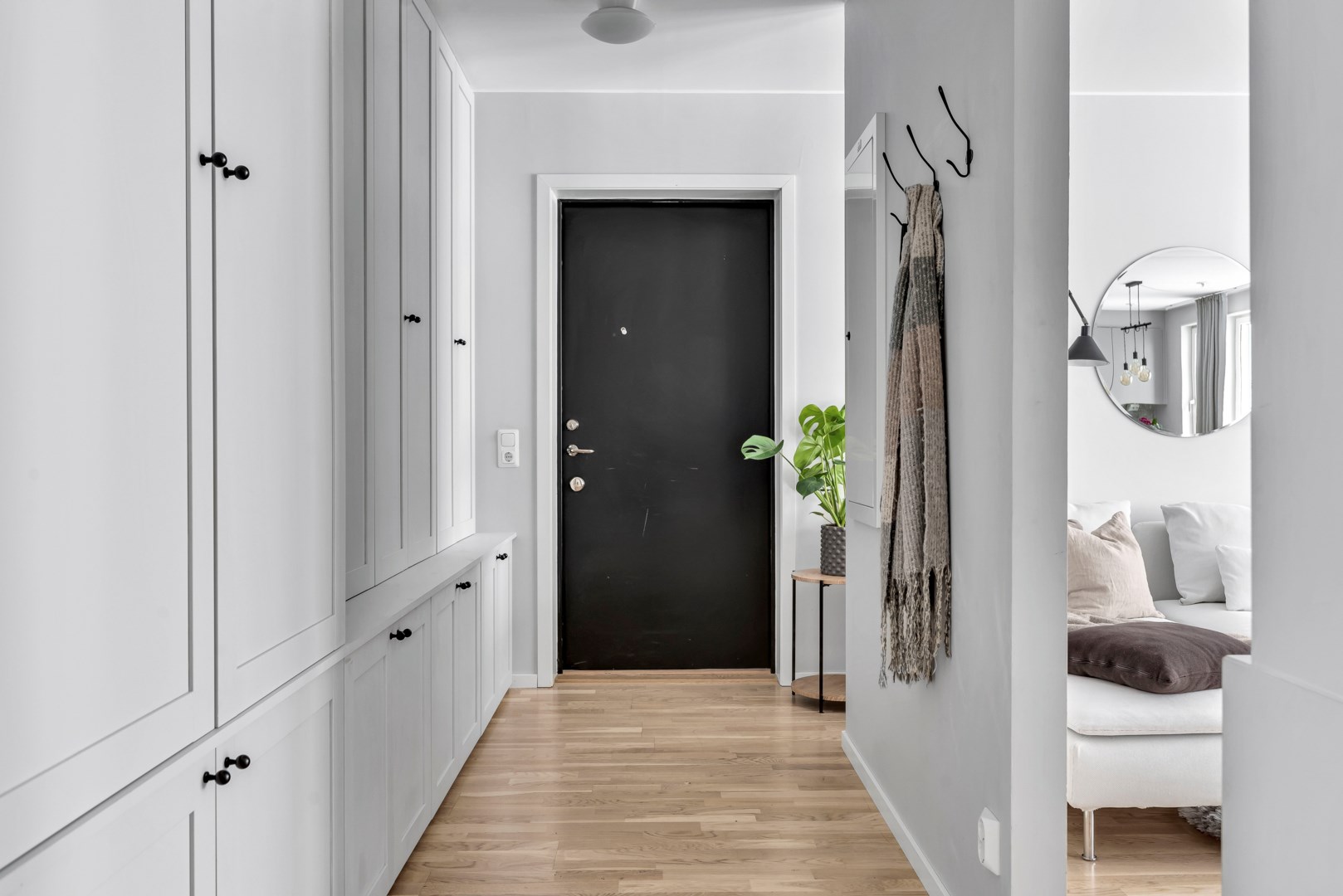 Bostadsbild från Svärdsliljegatan 4, Såld i Salabacke, Uppsala