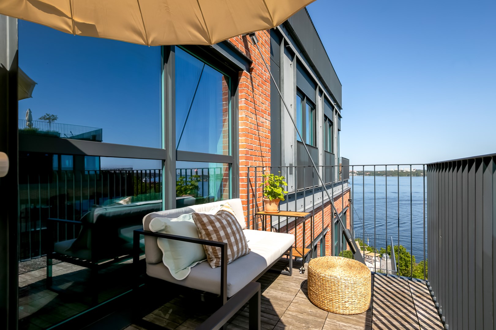 Bostadsbild från Fabrikörvägen 10B, Såld i Nacka Strand, Nacka