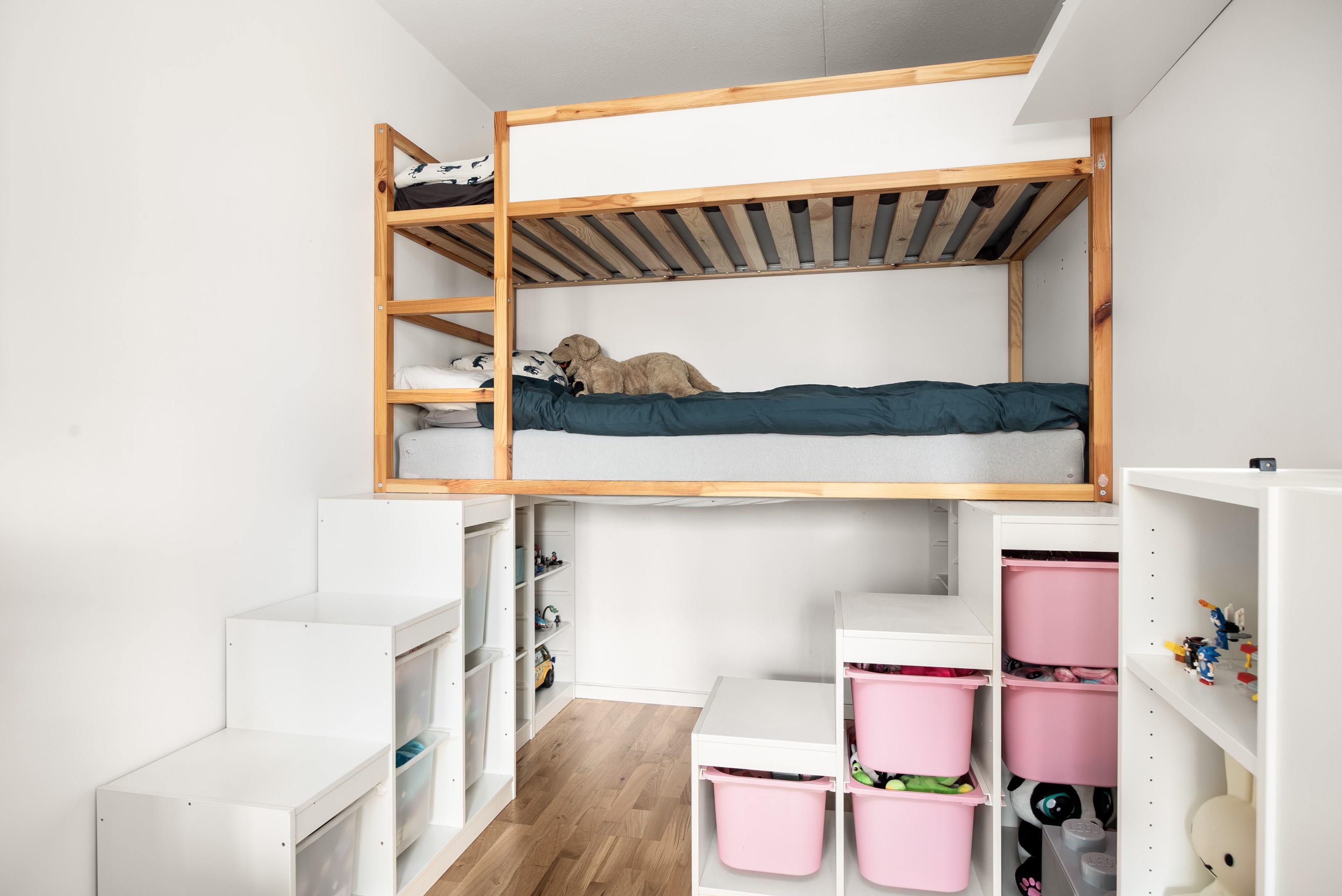 Bostadsbild från Ormingeringen 77, Kommande i Västra Orminge, Nacka