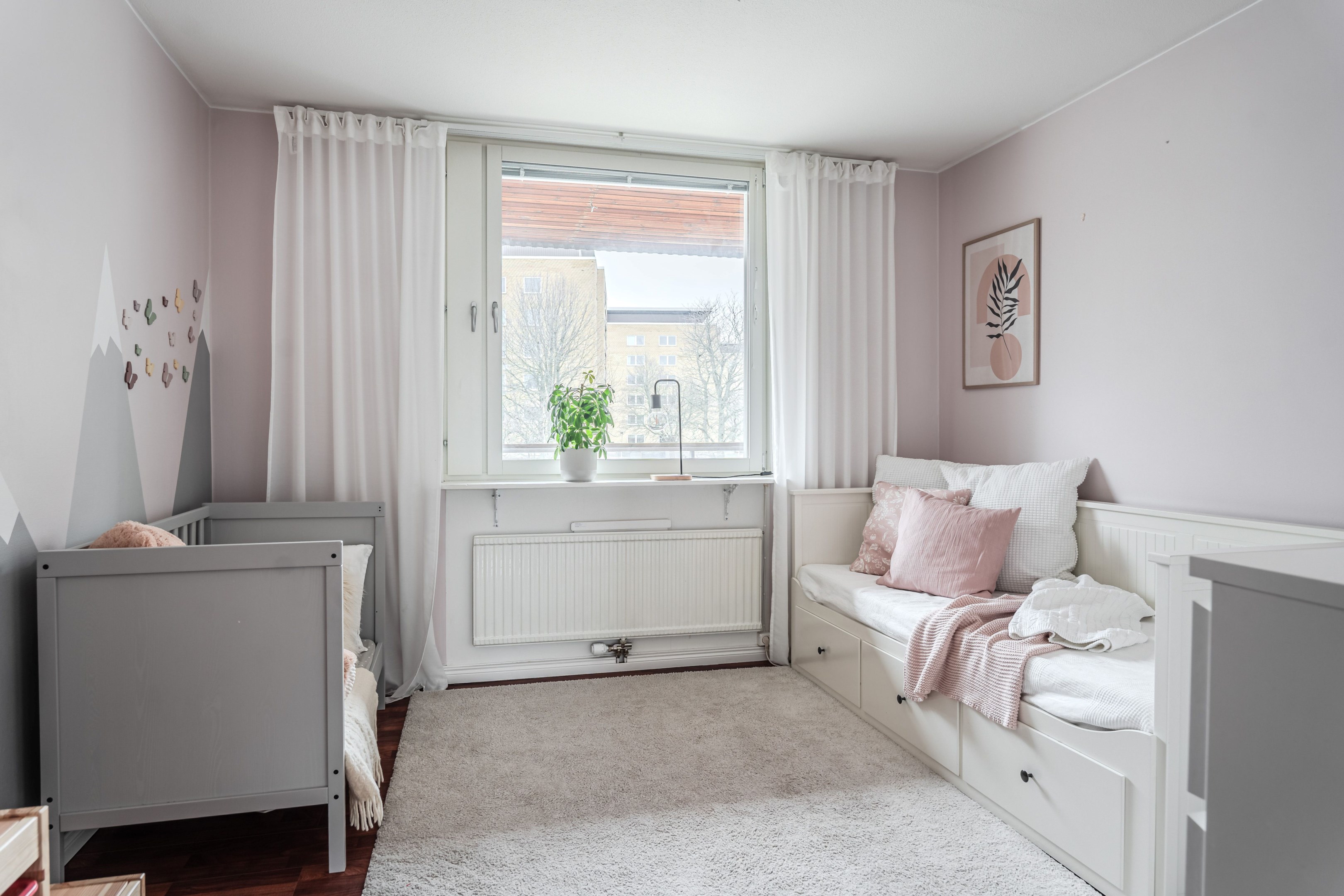 Bostadsbild från Gräslöksgatan 36, Kommande i Årsta, Uppsala