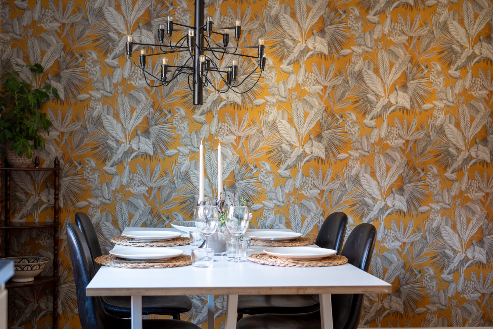 Bostadsbild från Apalbyvägen 6, Såld i Blåsbo, Västerås