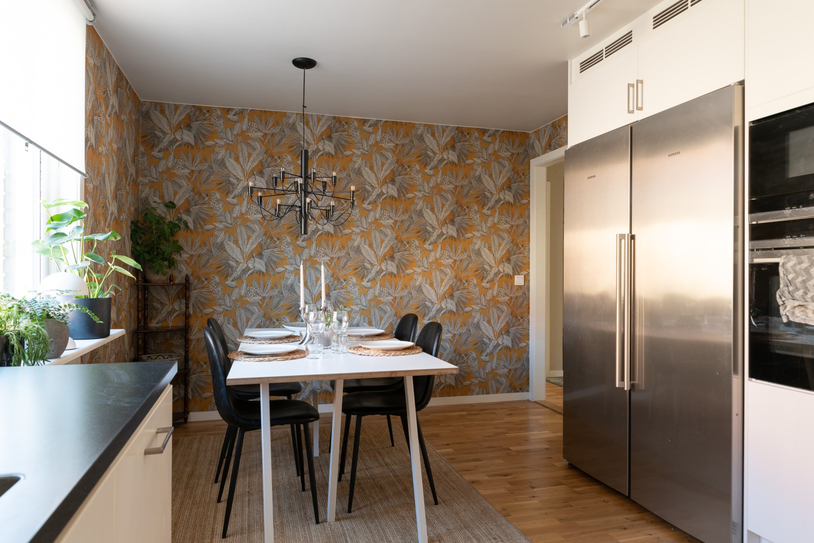 Bostadsbild från Apalbyvägen 6, Såld i Blåsbo, Västerås