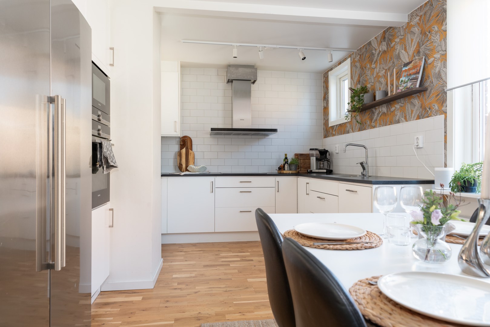 Bostadsbild från Apalbyvägen 6, Såld i Blåsbo, Västerås