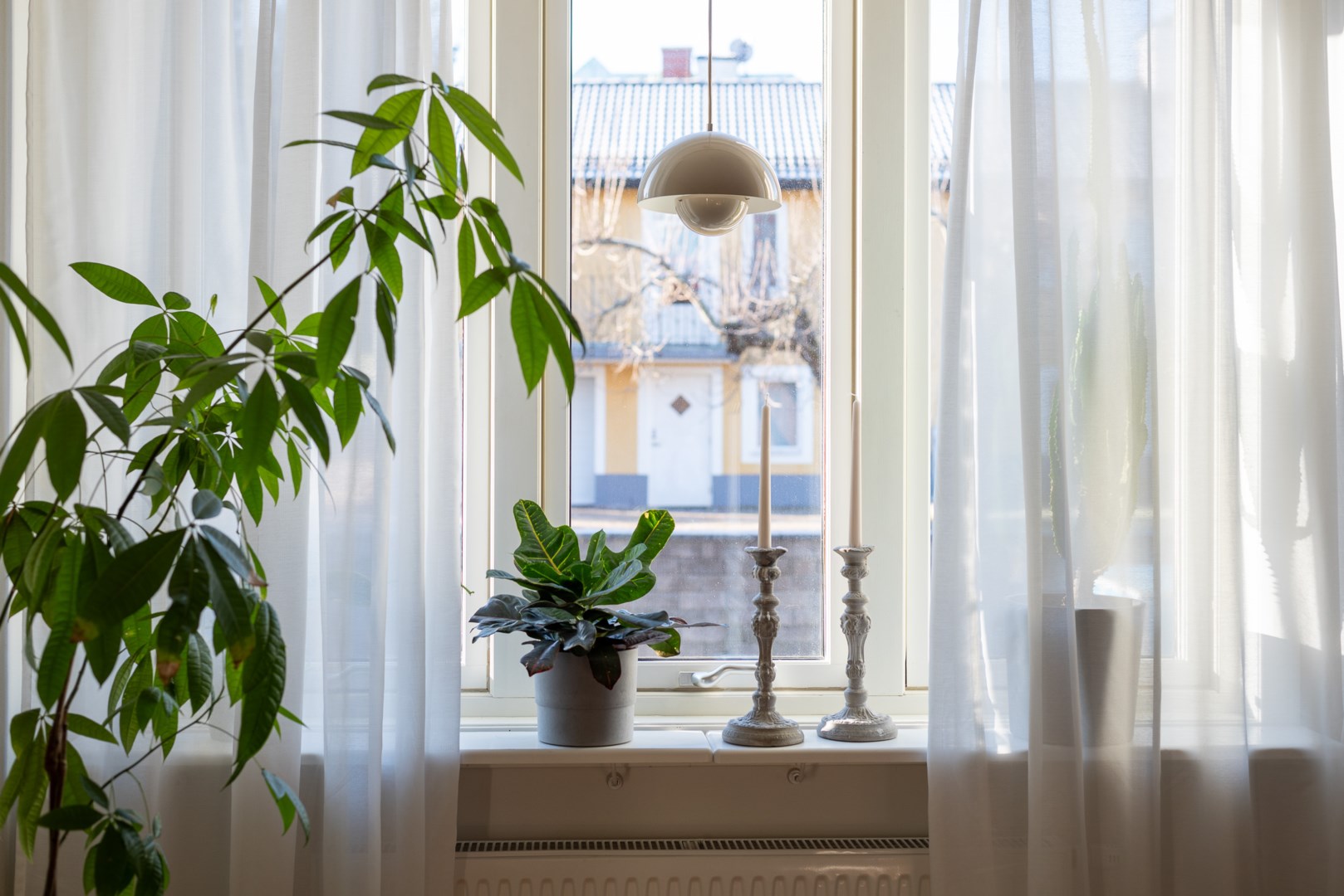 Bostadsbild från Apalbyvägen 6, Såld i Blåsbo, Västerås