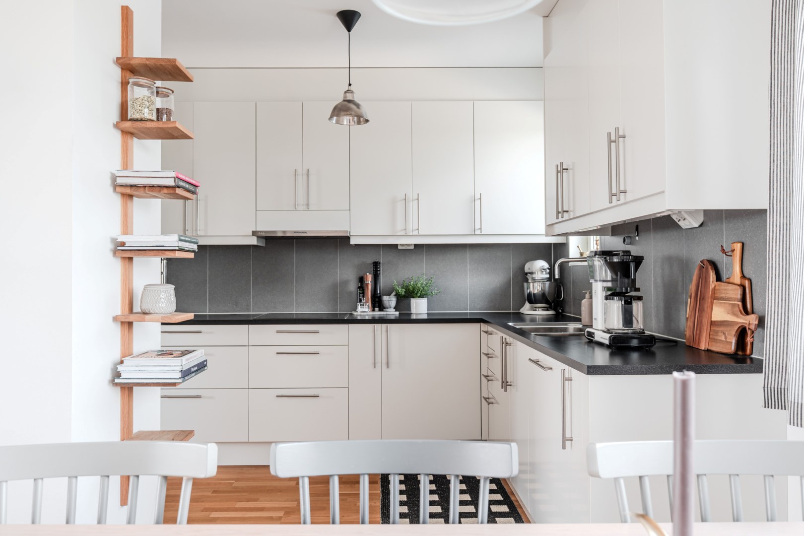 Bostadsbild från Torngatan 14, Till salu i Kapellgärdet, Uppsala