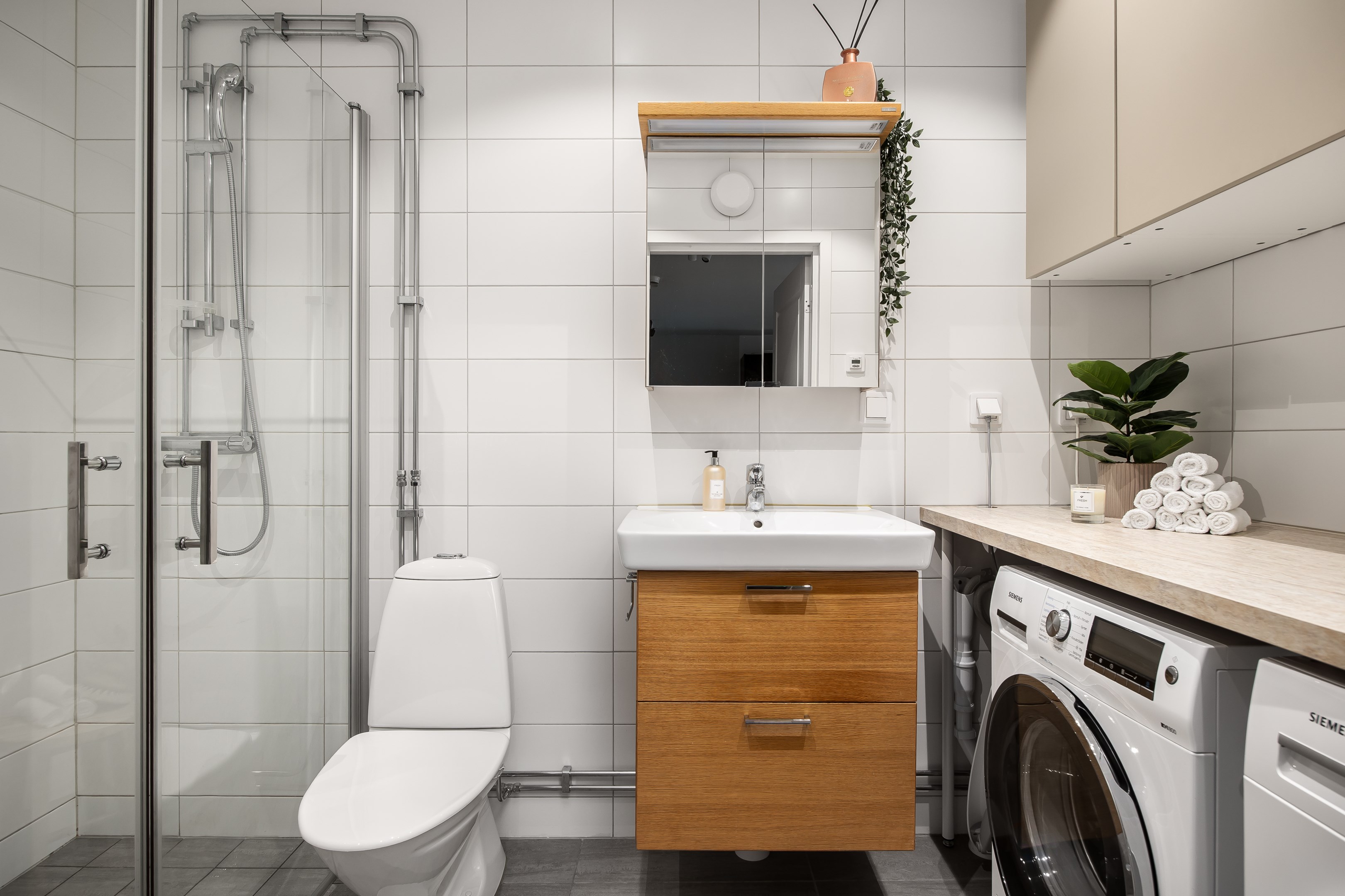 Bostadsbild från Ormingeringen 62A, Till salu i Västra Orminge, Nacka