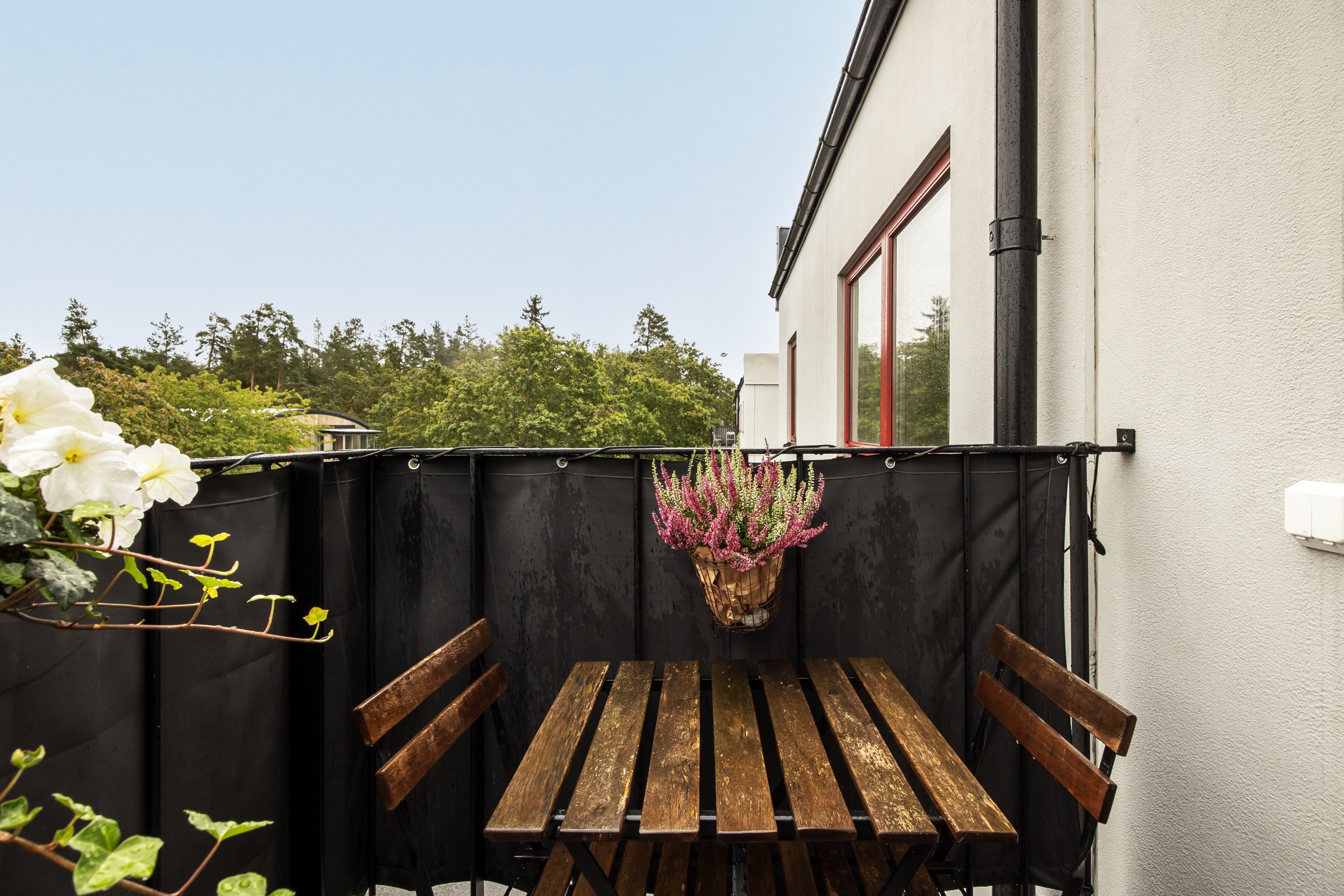 Bostadsbild från Ormingeringen 62A, Till salu i Västra Orminge, Nacka