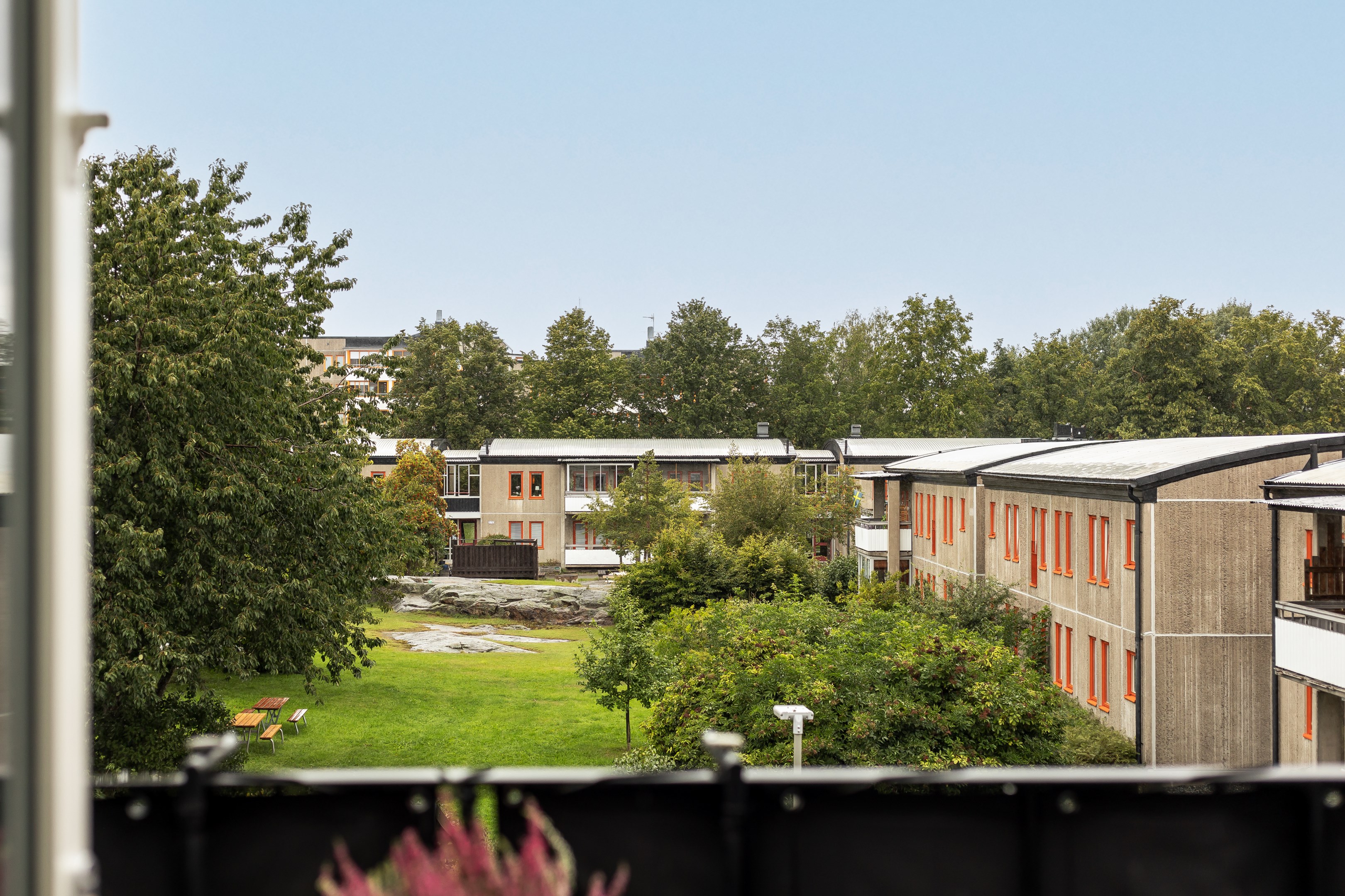 Bostadsbild från Ormingeringen 62A, Till salu i Västra Orminge, Nacka