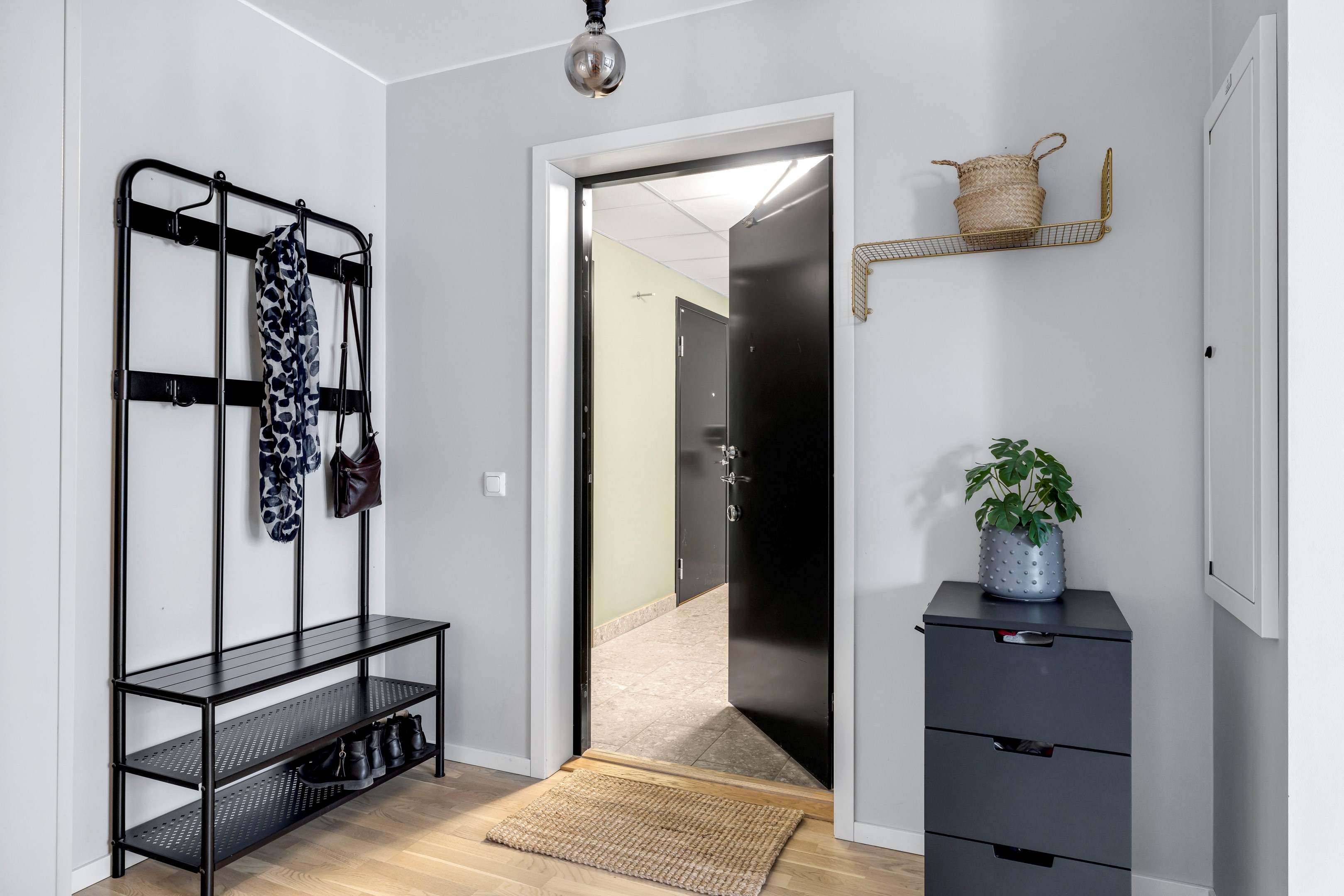 Bostadsbild från Svärdsliljegatan 2, Såld i Salabacke, Uppsala