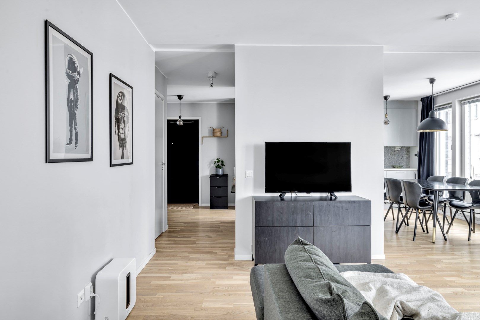 Bostadsbild från Svärdsliljegatan 2, Såld i Salabacke, Uppsala