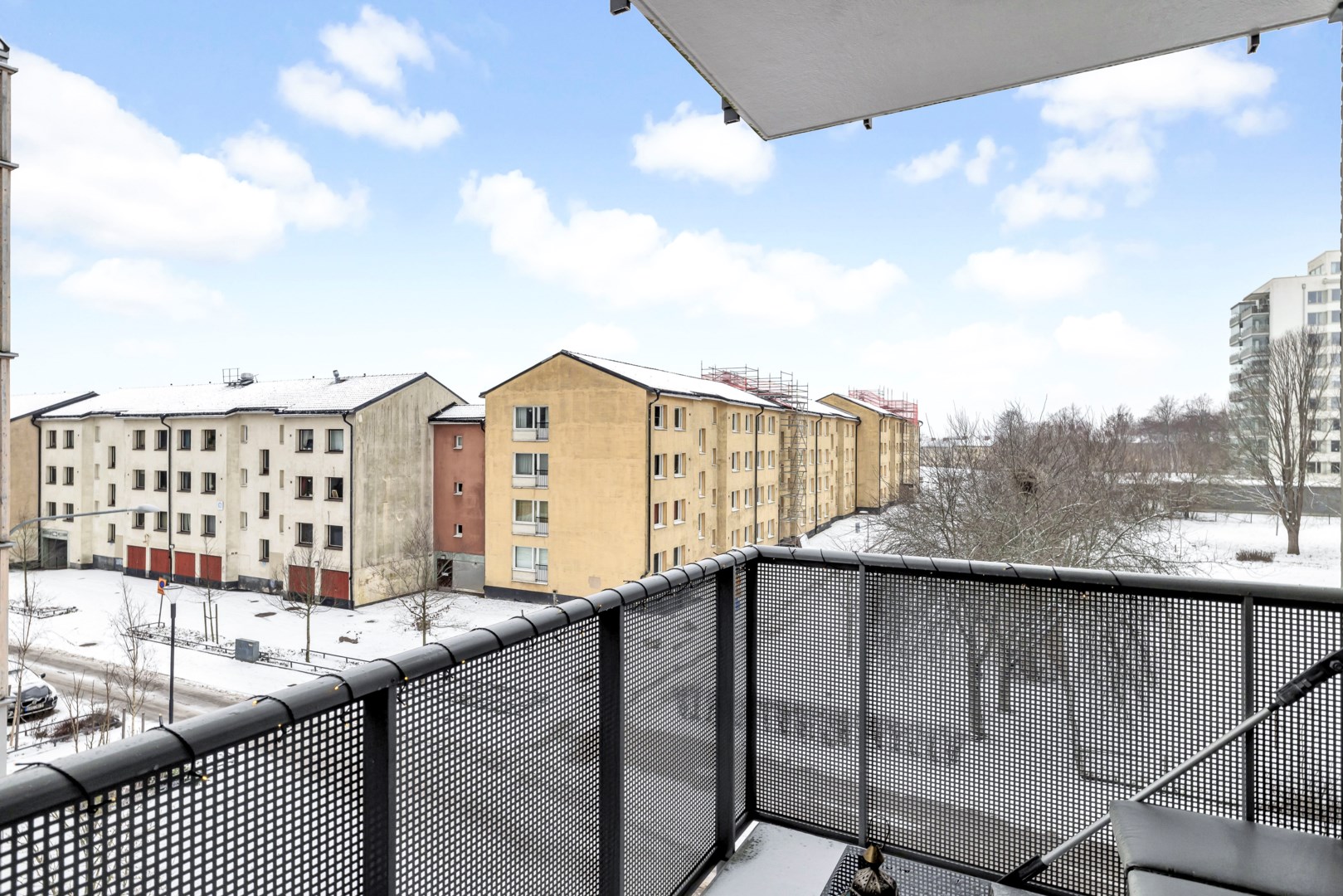 Bostadsbild från Svärdsliljegatan 2, Såld i Salabacke, Uppsala