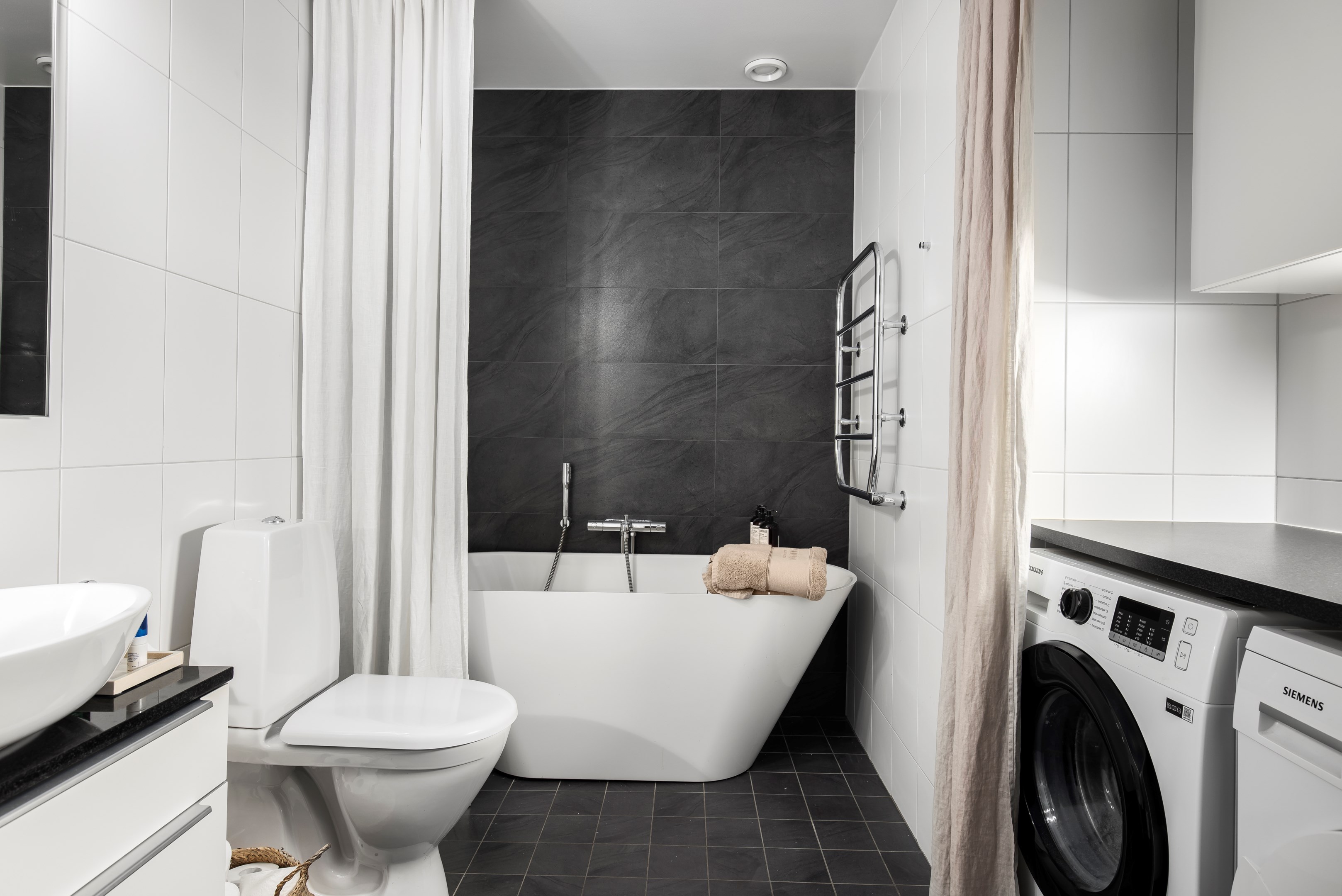 Bostadsbild från Mjölnarvägen 24, Såld i , Nacka