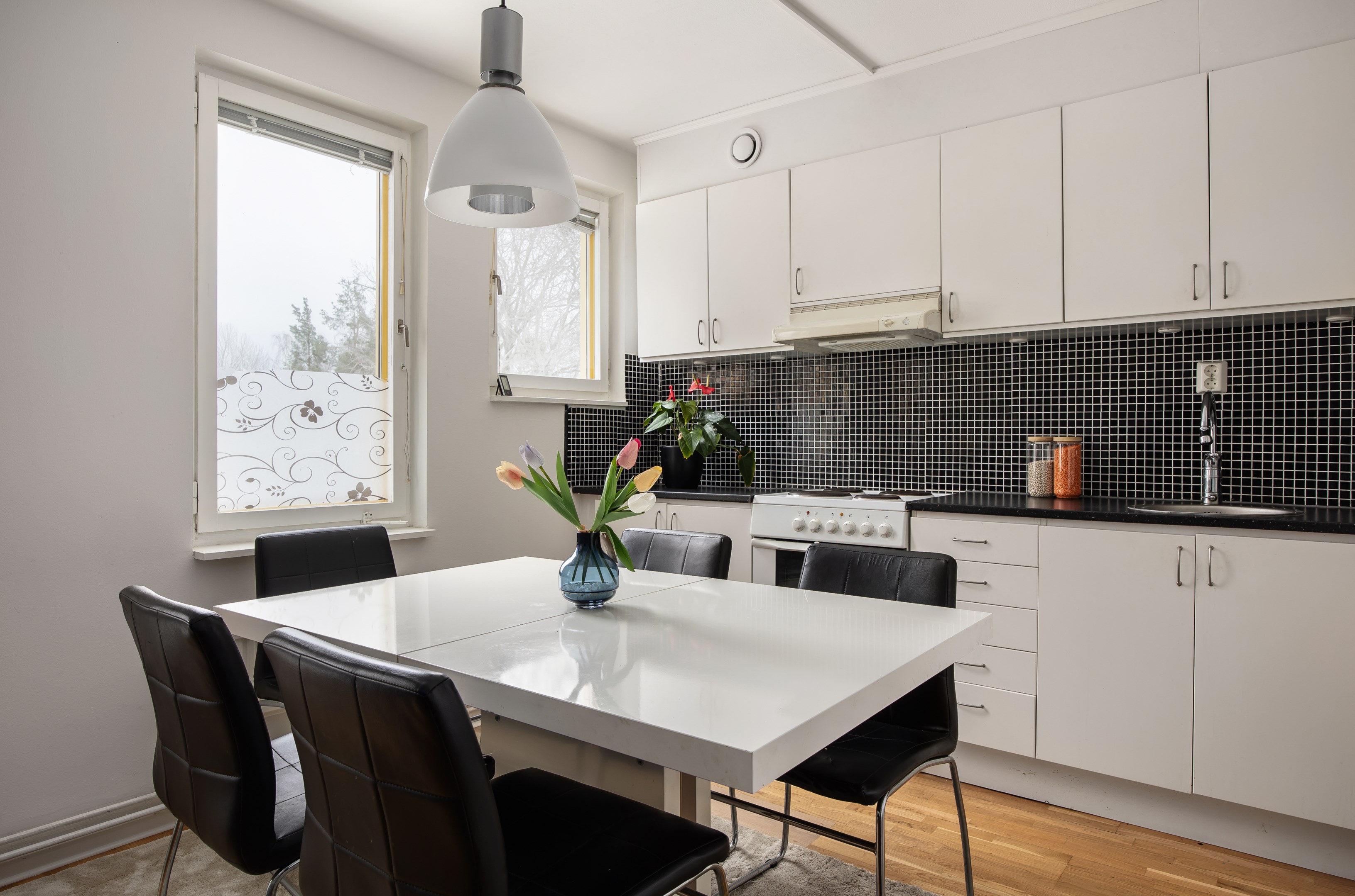 Bostadsbild från Ornövägen 14, Till salu i Västra Orminge, Nacka