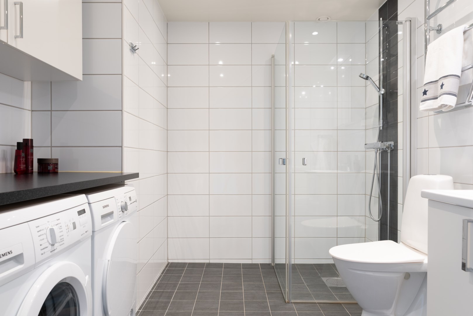 Bostadsbild från Patentgatan 18, Kommande i Tegnérlunden, Västerås