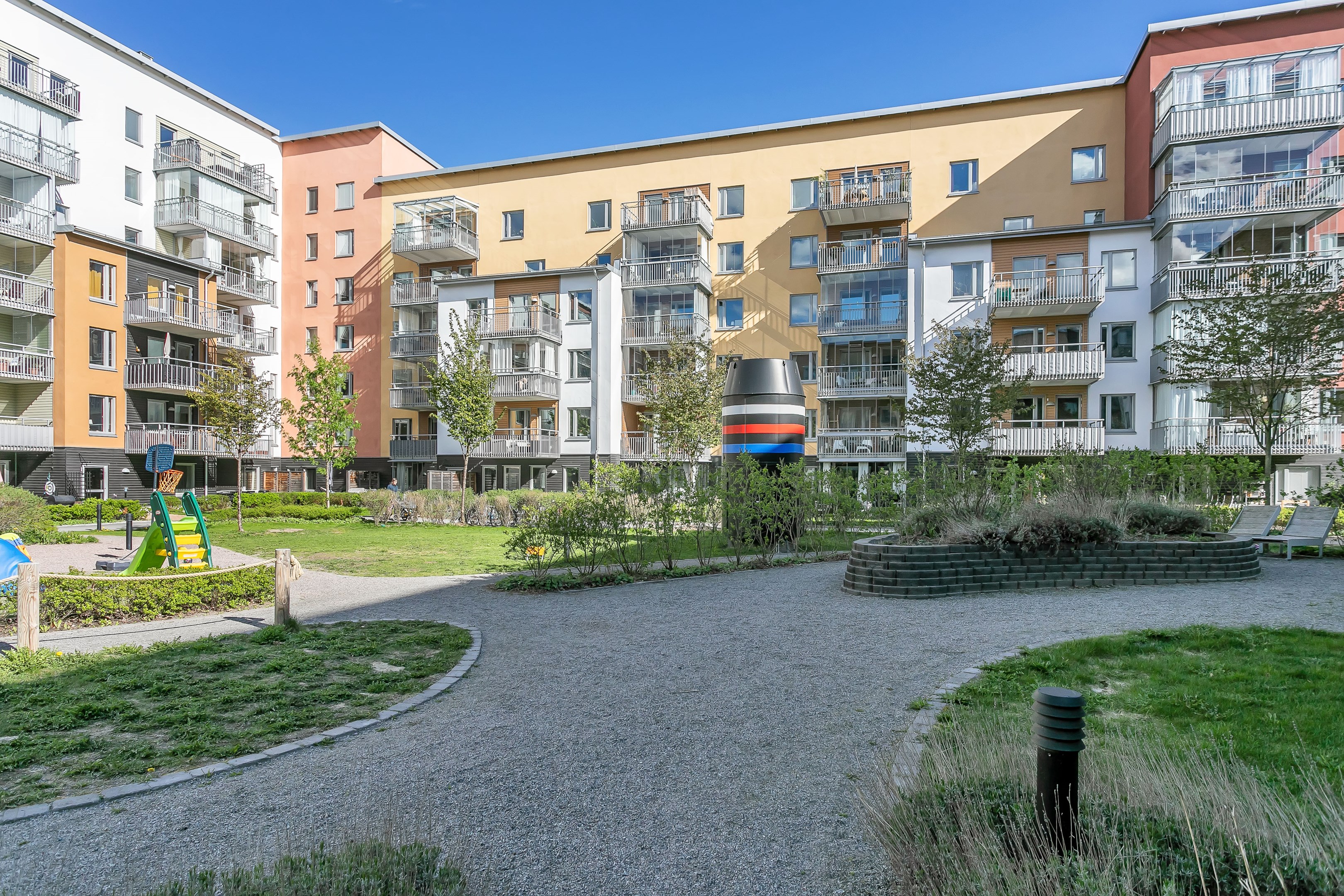 Bostadsbild från Tullgarnsgatan 16, Såld i Kungsängen, Uppsala