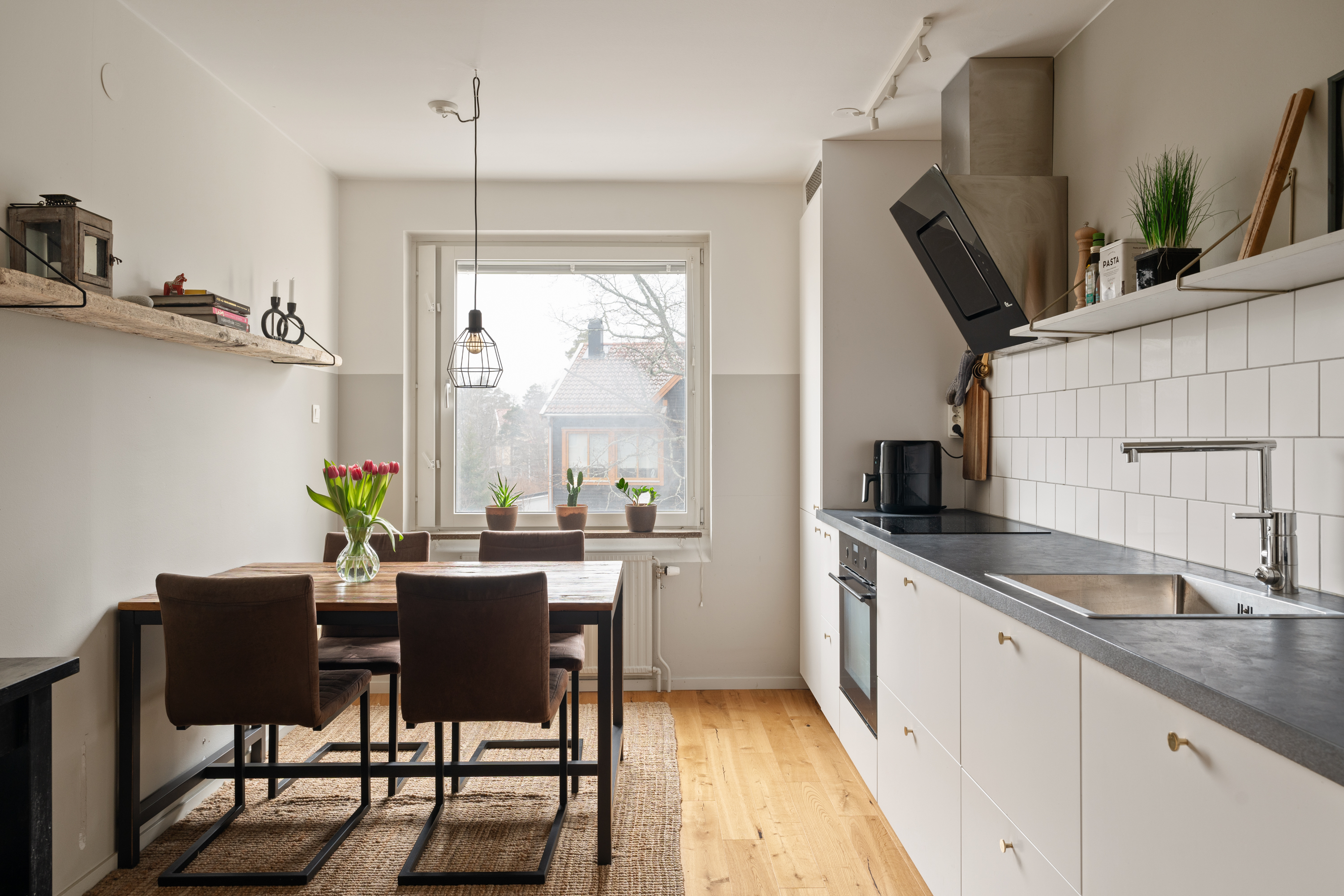 Bostadsbild från Höjdvägen 1B vån 3/3, Såld i Eknäs, Nacka