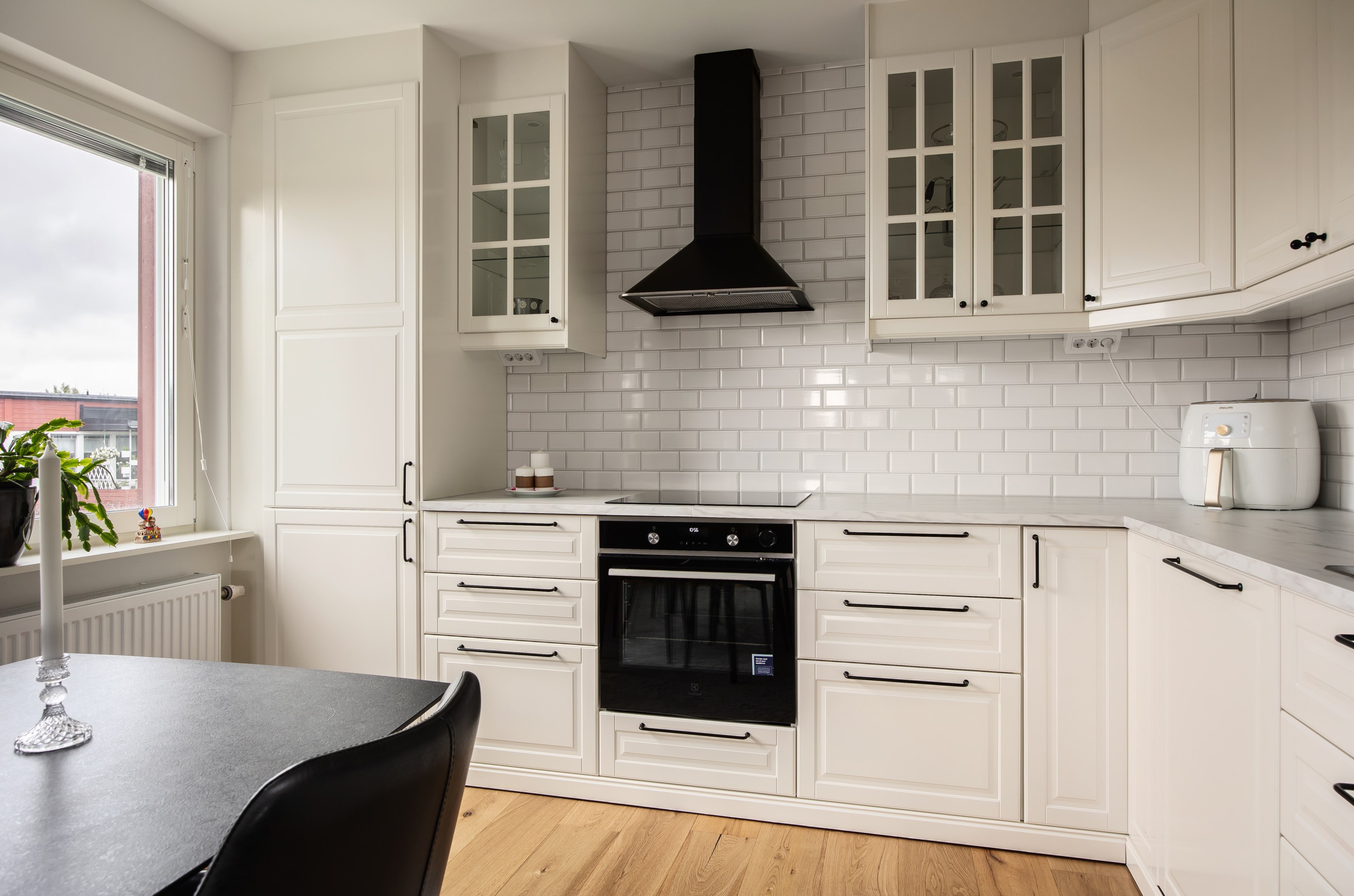 Bostadsbild från Ljuskärrsvägen 111, Såld i Ljuskärrsberget - Saltsjöbaden, Nacka