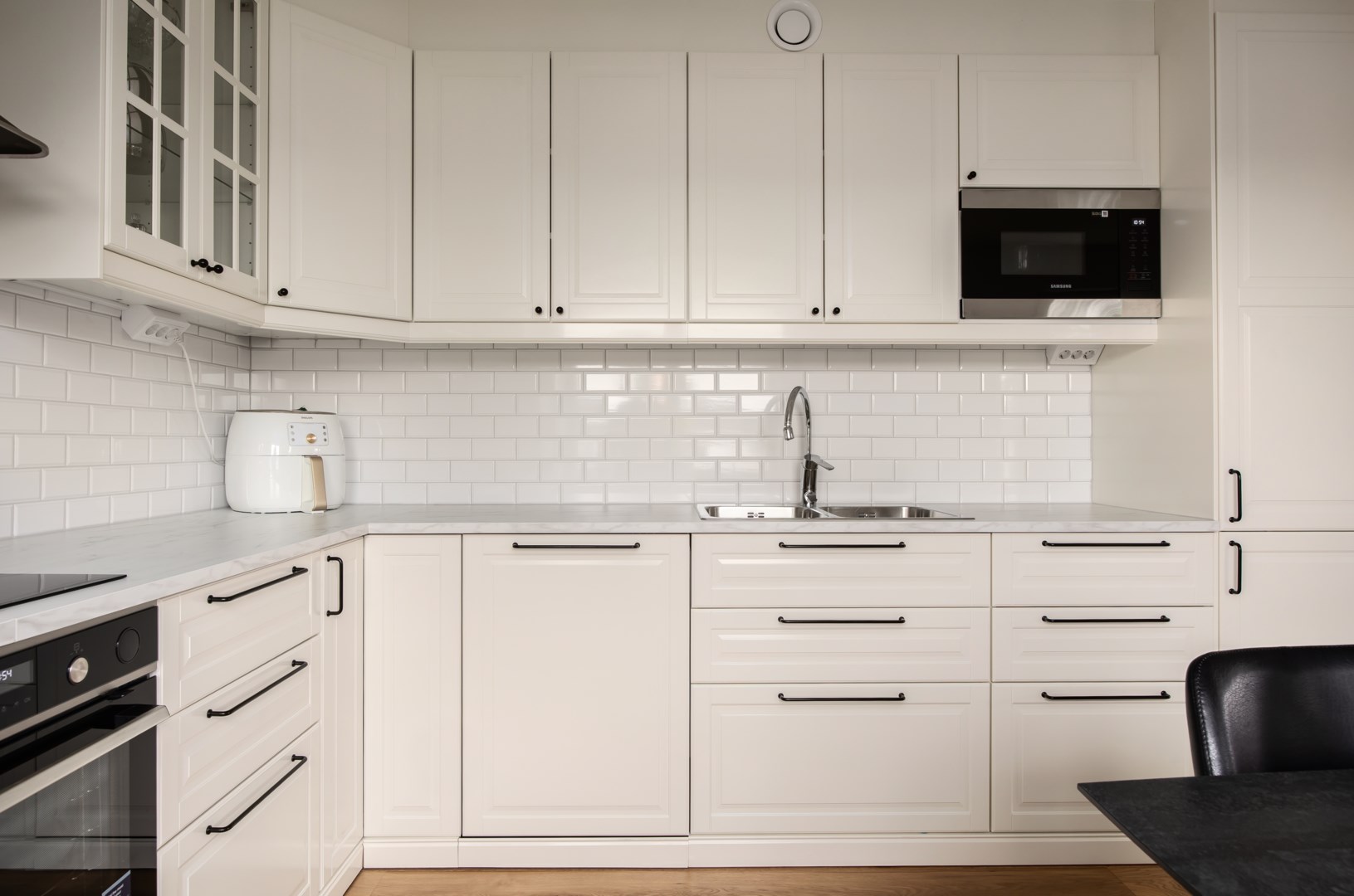 Bostadsbild från Ljuskärrsvägen 111, Såld i Ljuskärrsberget - Saltsjöbaden, Nacka