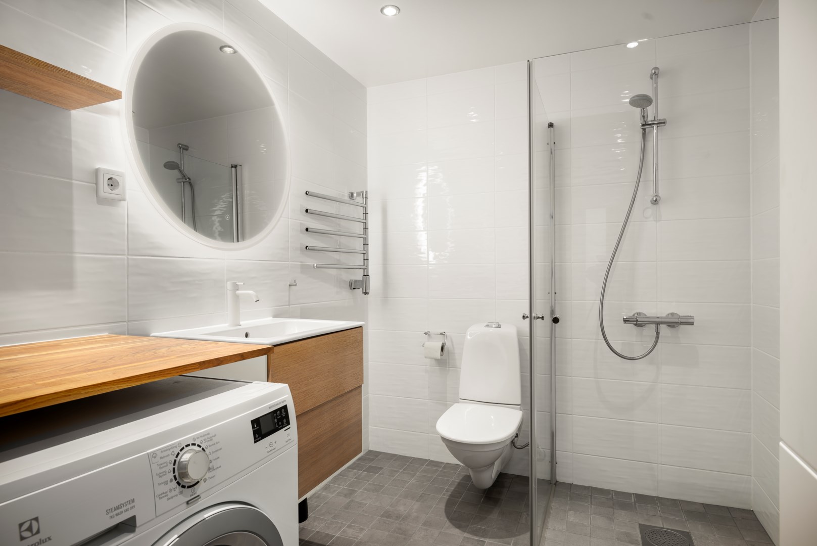 Bostadsbild från Finnboda kajväg 13B, Såld i Finnboda Hamn, Nacka