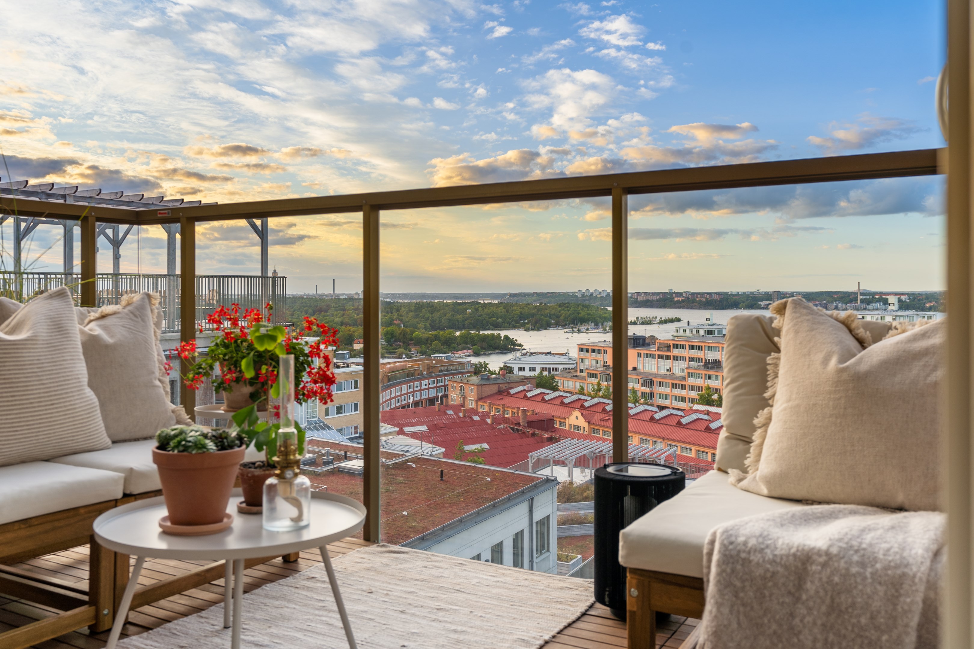 Bostadsbild från Tändkulevägen 27, 5tr, Till salu i Nacka, Stockholm