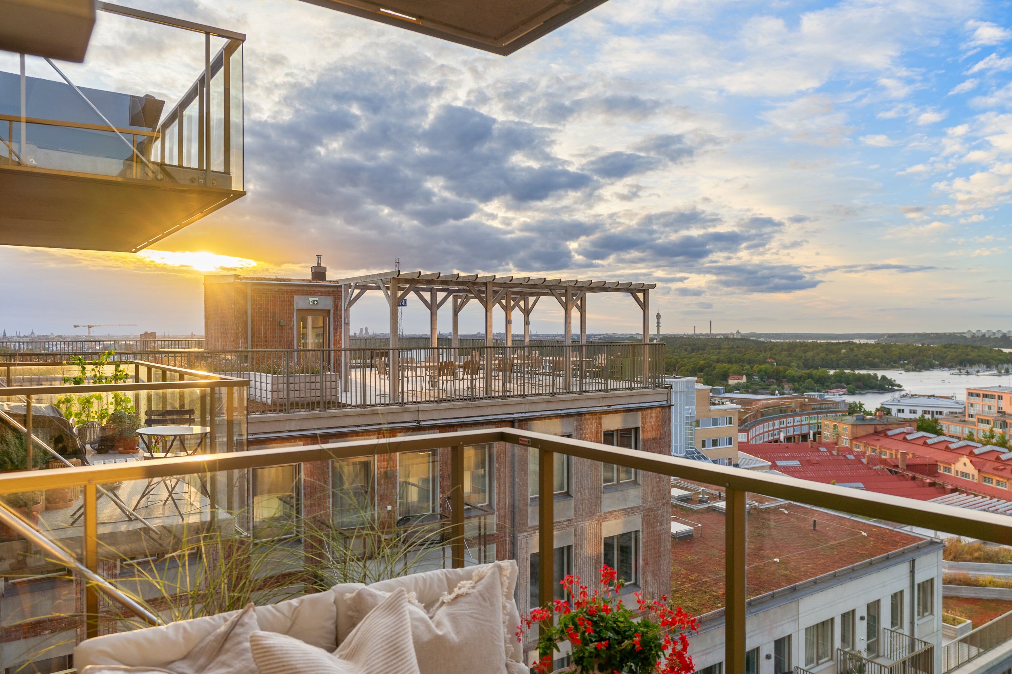 Bostadsbild från Tändkulevägen 27, 5tr, Till salu i Nacka, Stockholm