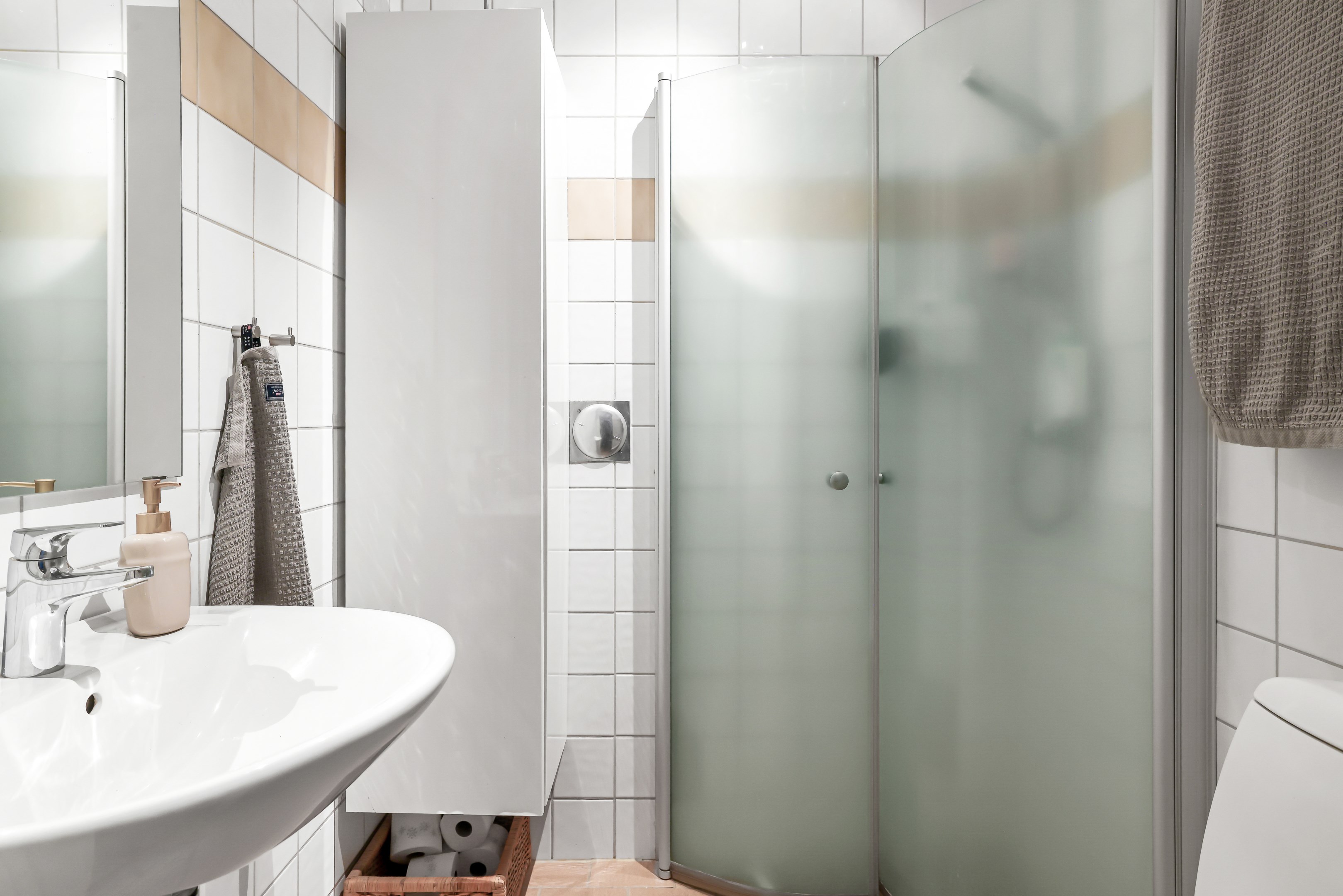 Bostadsbild från Norbyvägen 71B, Såld i Sommarro, Uppsala