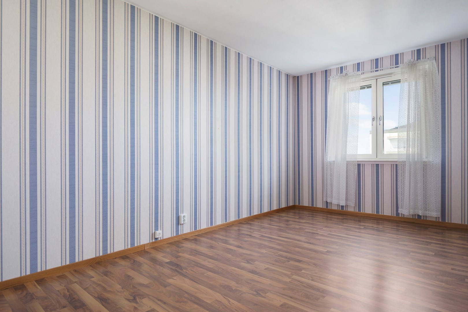 Bostadsbild från Edinsvägen 8, 6 tr, Såld i Ektorp, Nacka