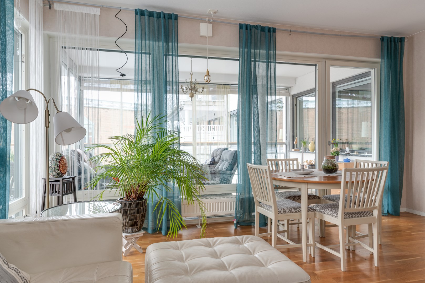 Bostadsbild från Folkparksgatan 4, Såld i Tegnérlunden, Västerås