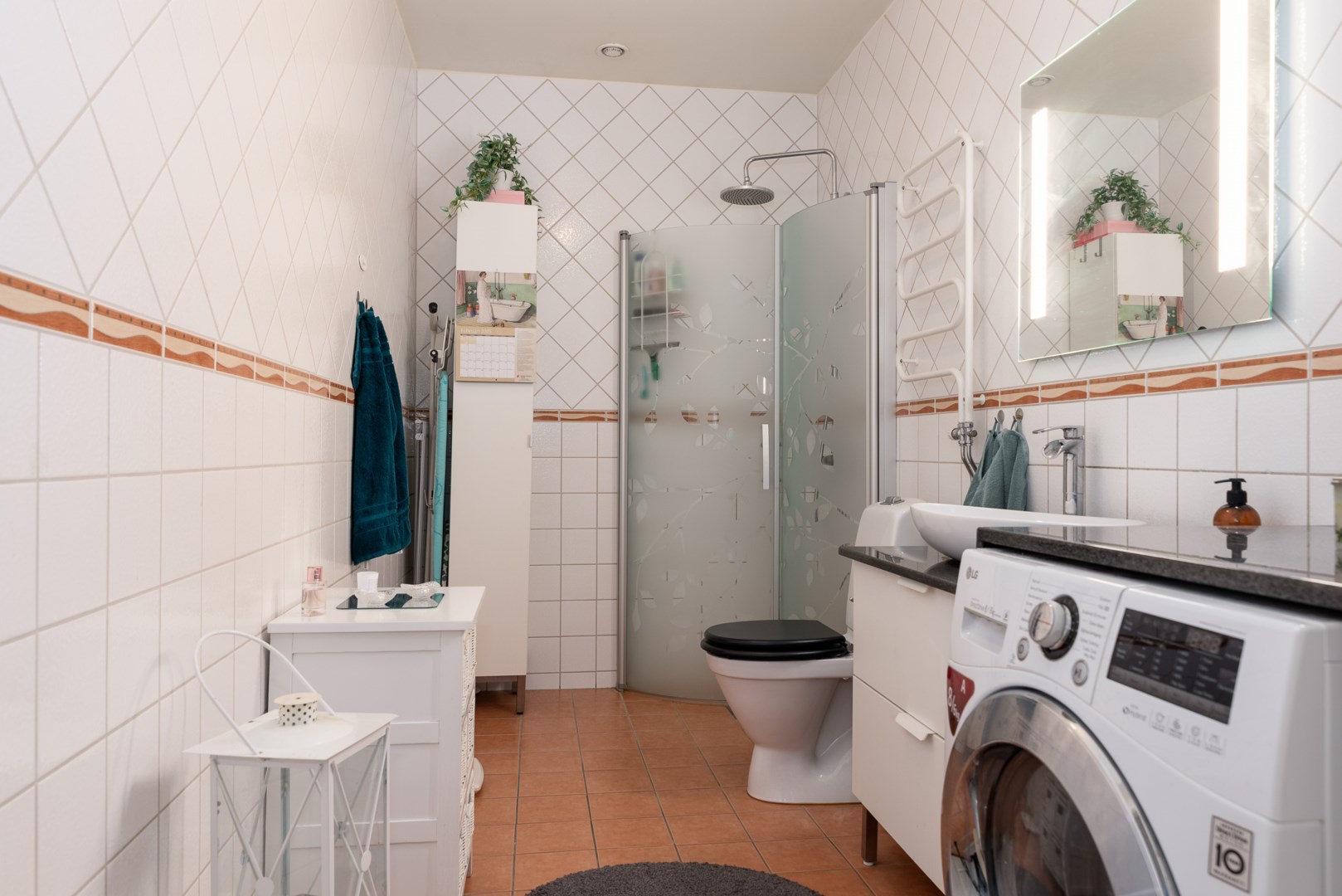 Bostadsbild från Folkparksgatan 4, Såld i Tegnérlunden, Västerås