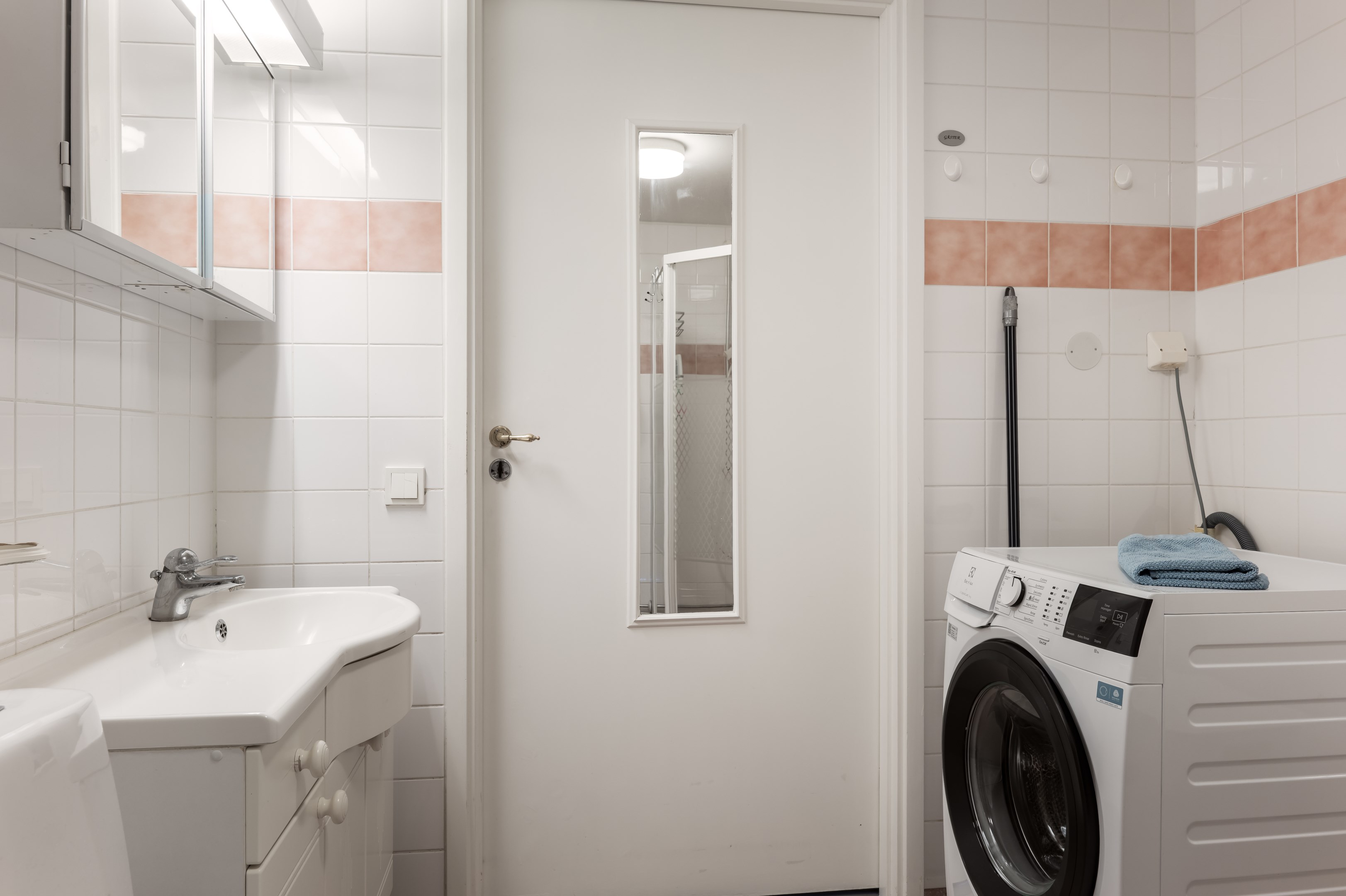 Bostadsbild från Bergmossevägen 6, Såld i Gustavsberg - Holmviksskogen, Värmdö