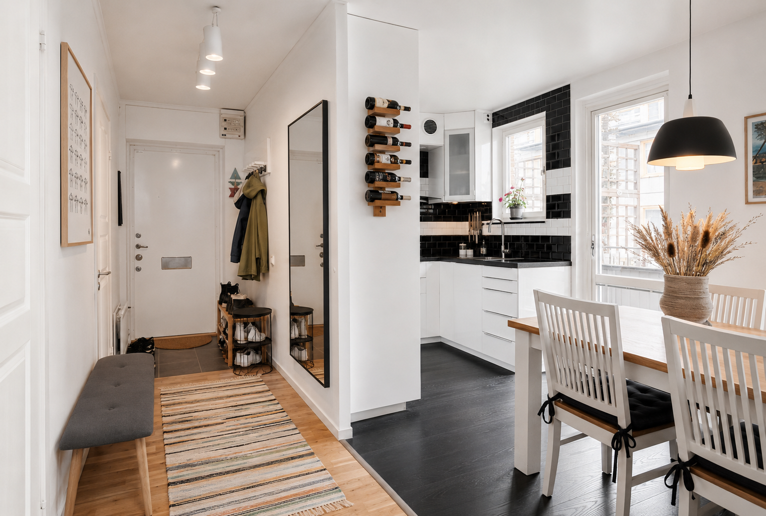 Bostadsbild från Edövägen 20A, Till salu i Västra Orminge, Nacka