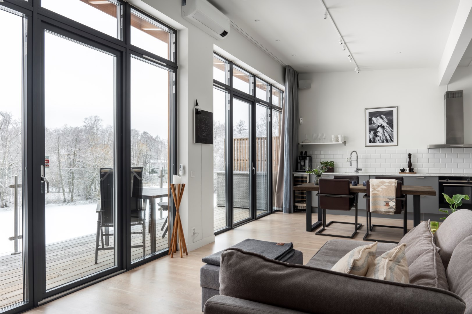 Bostadsbild från Hjortängsvägen 2, Såld i Björknäs, Nacka