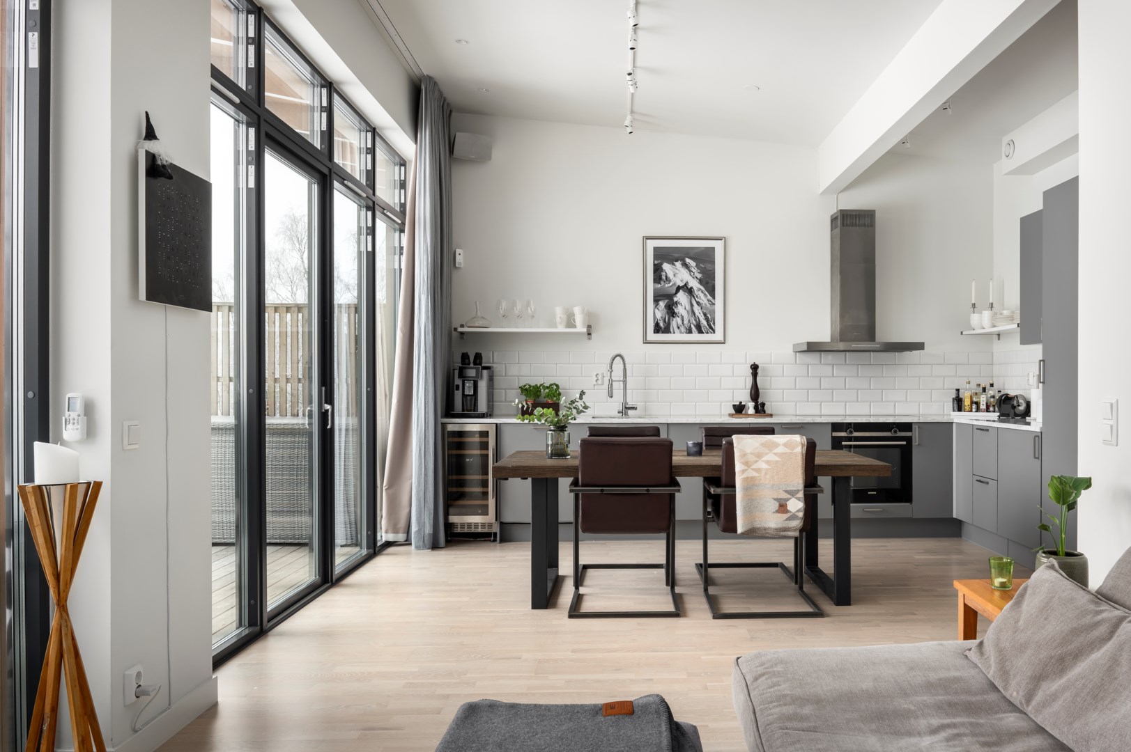 Bostadsbild från Hjortängsvägen 2, Såld i Björknäs, Nacka