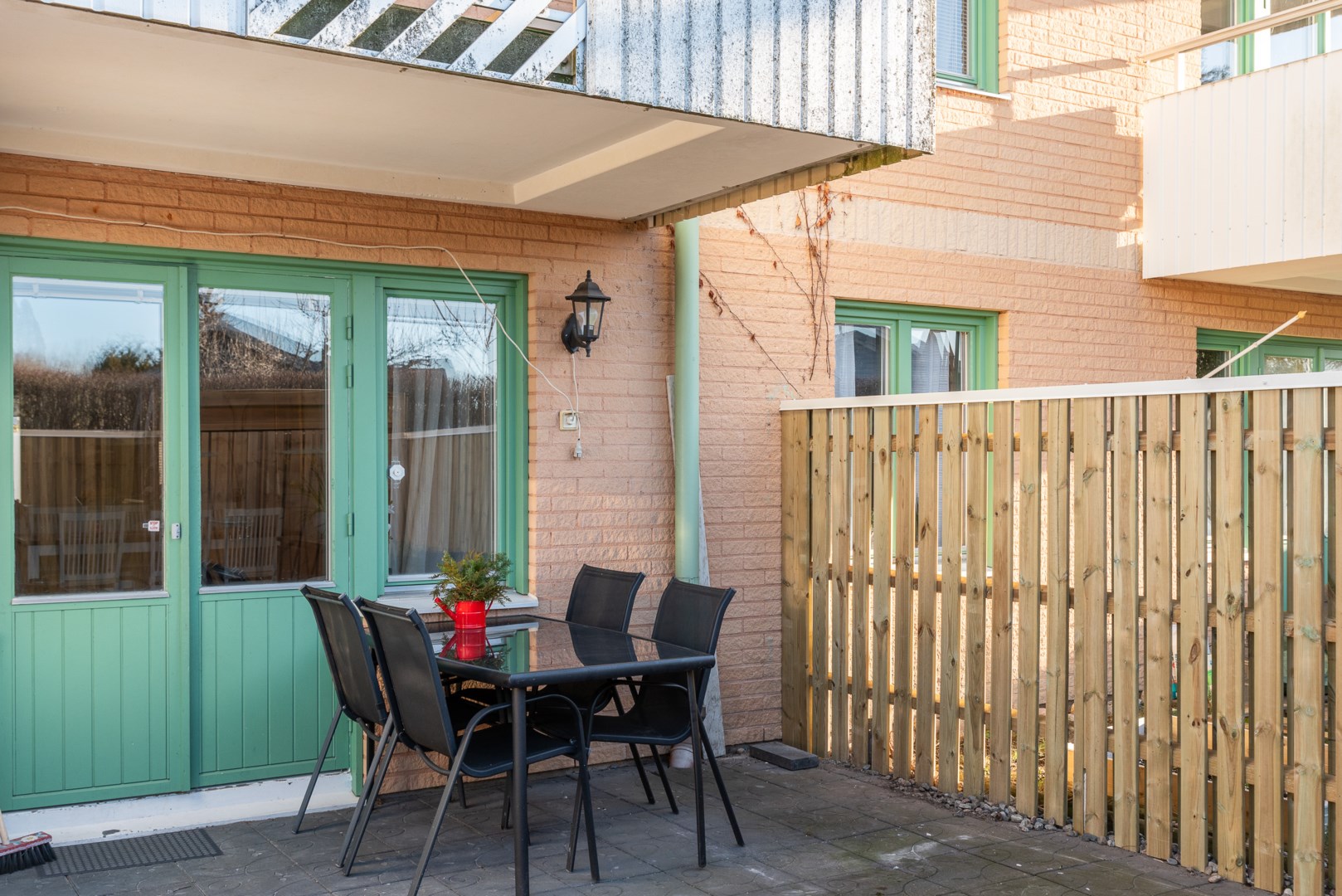 Bostadsbild från Vildrosgatan 31, Såld i Önsta Gryta, Västerås