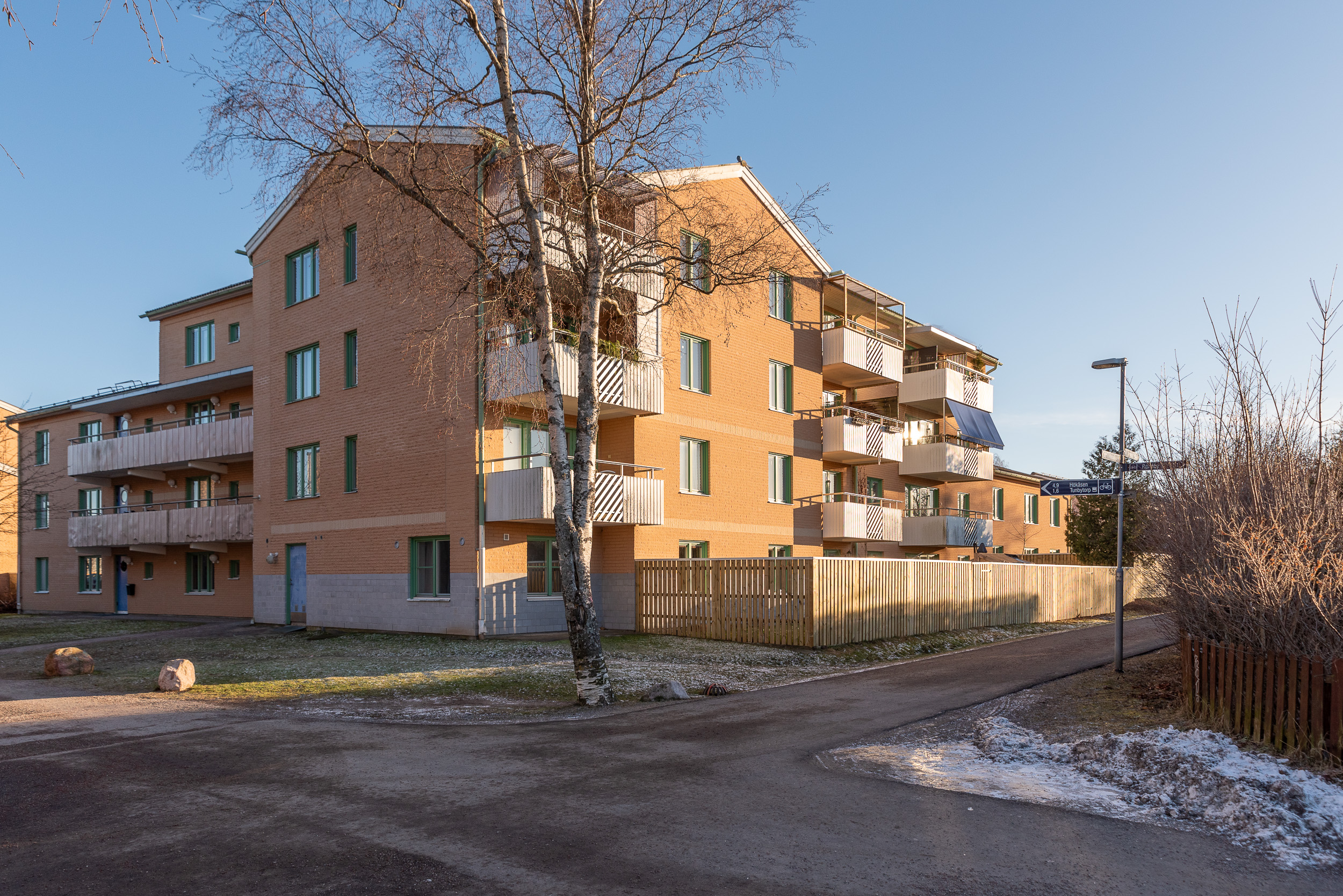 Bostadsbild från Vildrosgatan 31, Såld i Önsta Gryta, Västerås