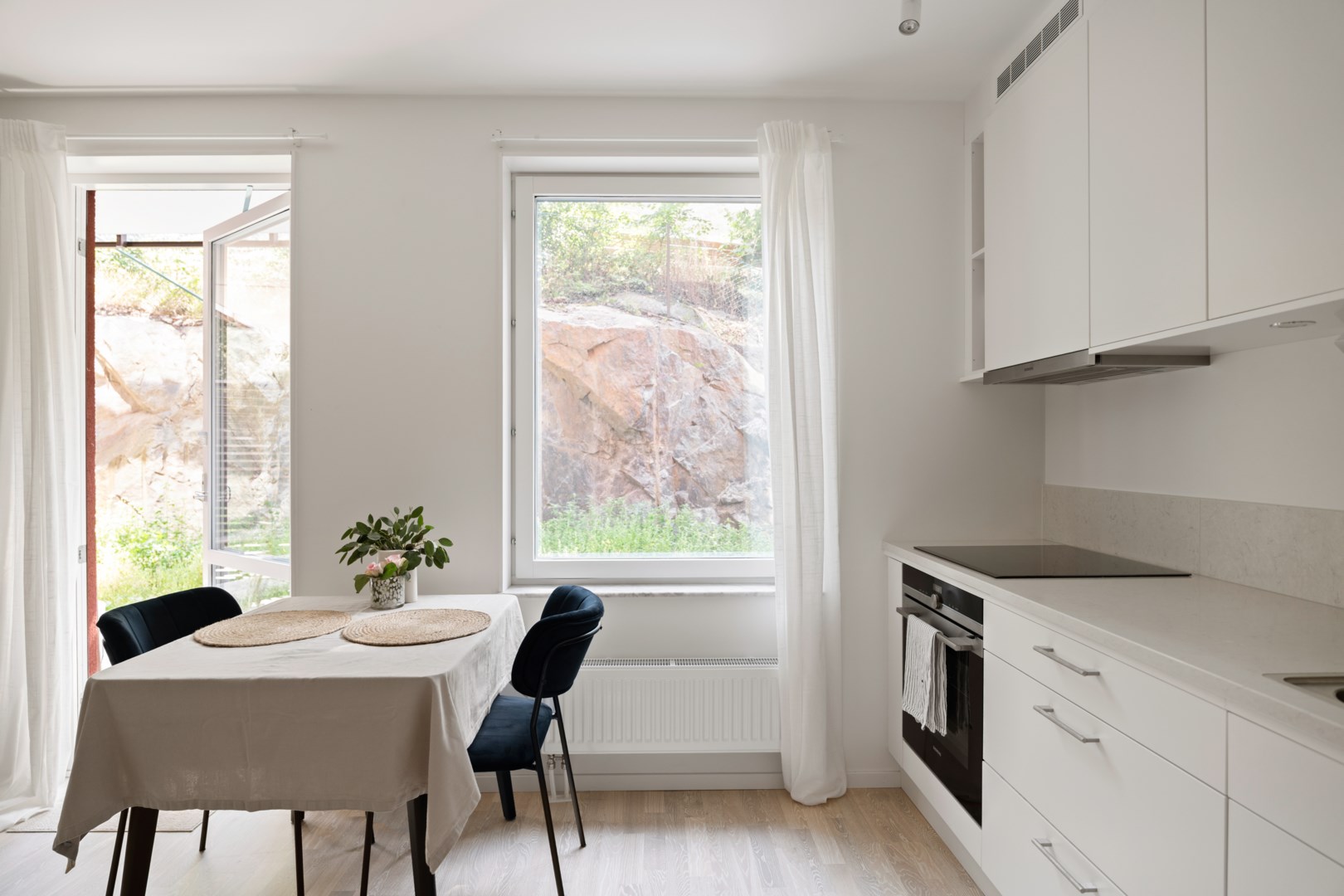 Bostadsbild från Solnavägen 13A, Kommande i Karolinska / Hagastaden, Solna kommun, Solna